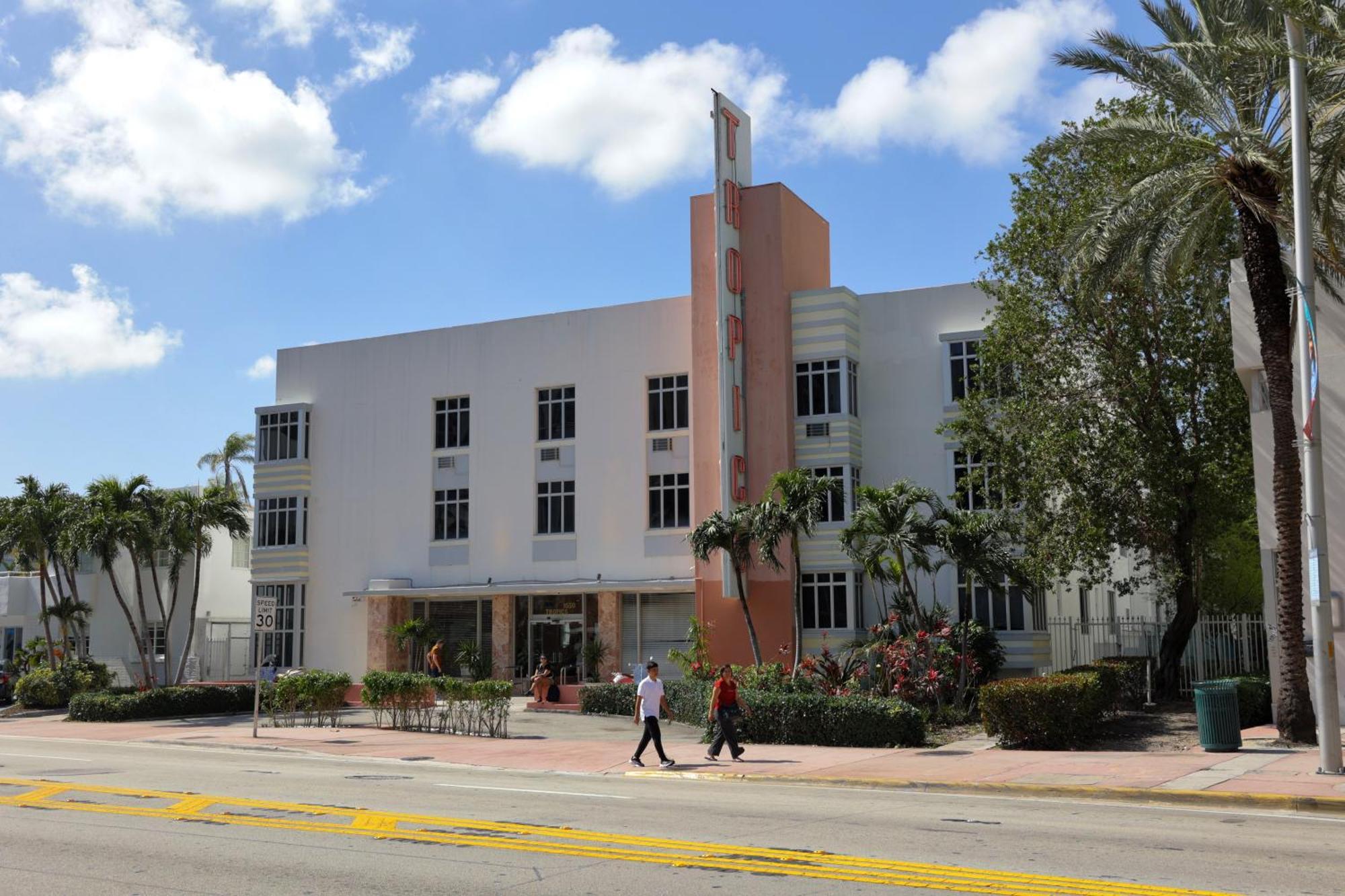Aparthotel Tropics Miami 3*