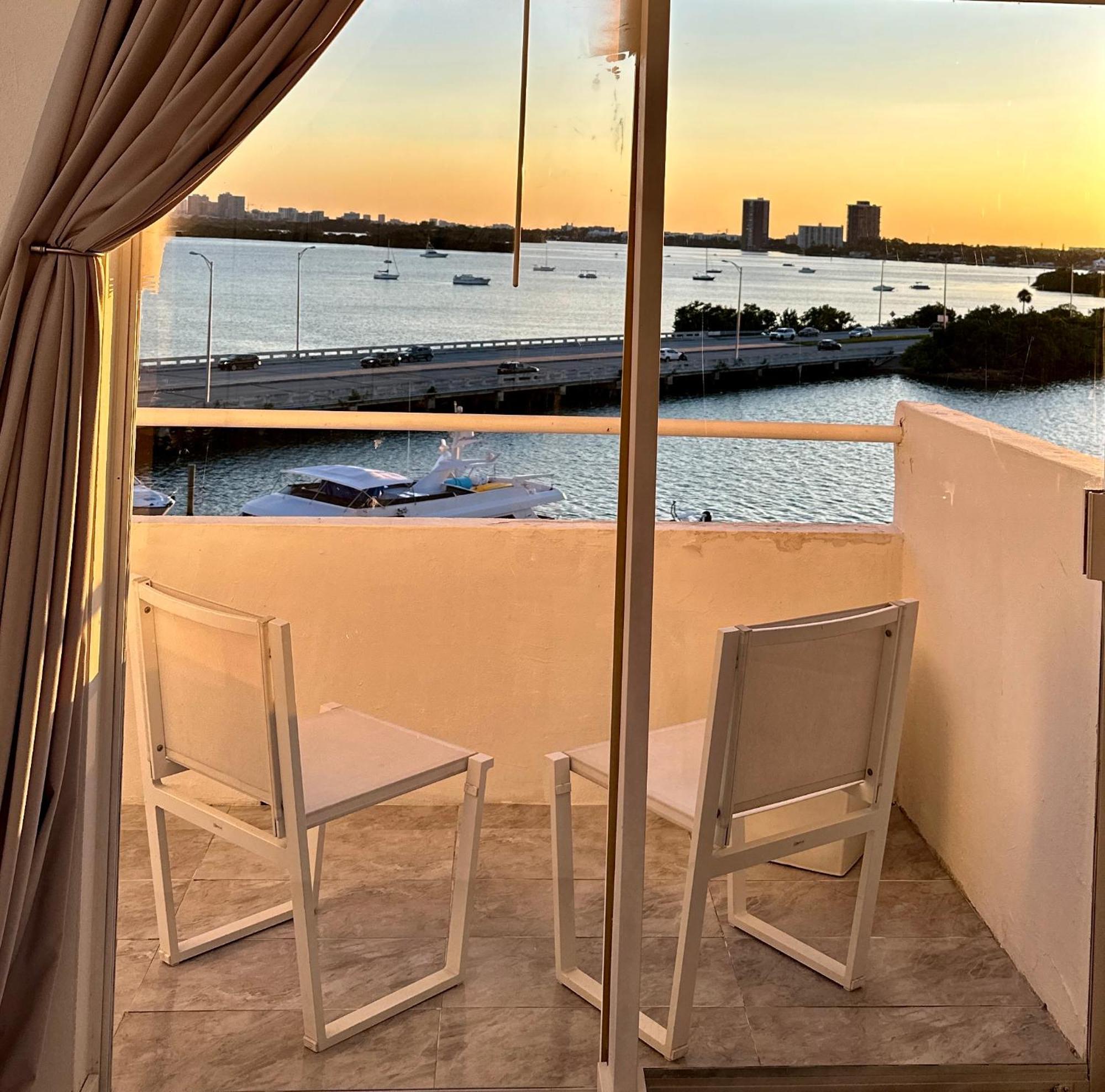 Stylish Place With Amazing Views Miami Beach