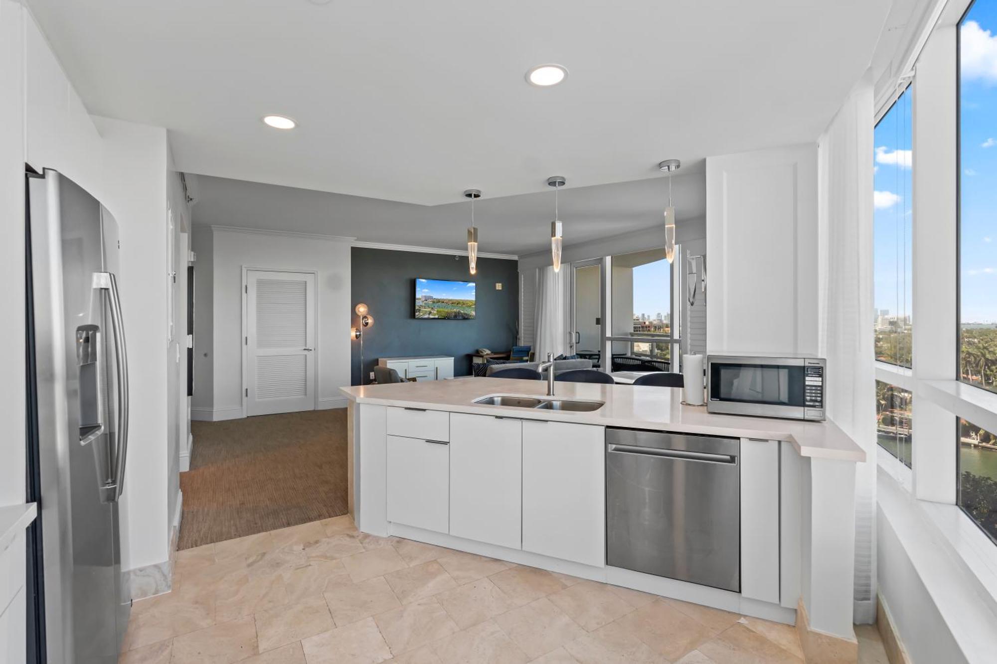 Luxury King With Bay View At Miami Miami Beach