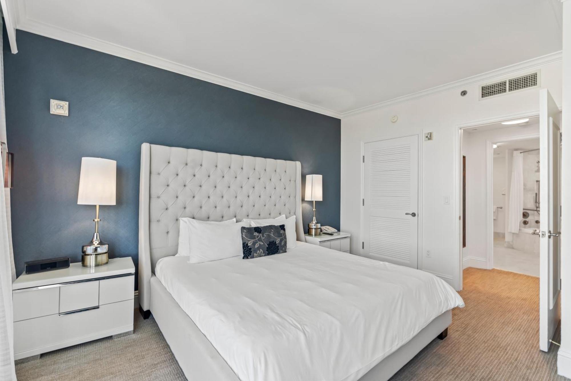 Luxury King With Bay View At Miami Apartment