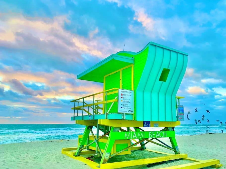 Apartment South One Bedroom With Parking Spot Miami Beach