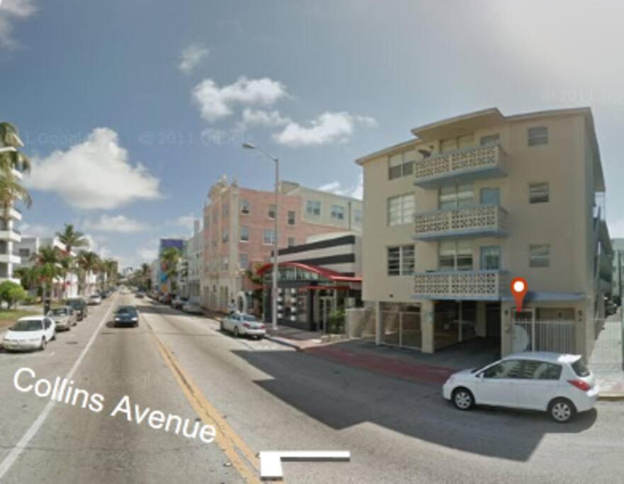 South One Bedroom With Parking Spot *