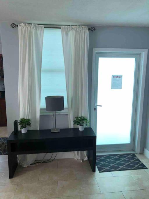 South One Bedroom With Parking Spot Miami Beach