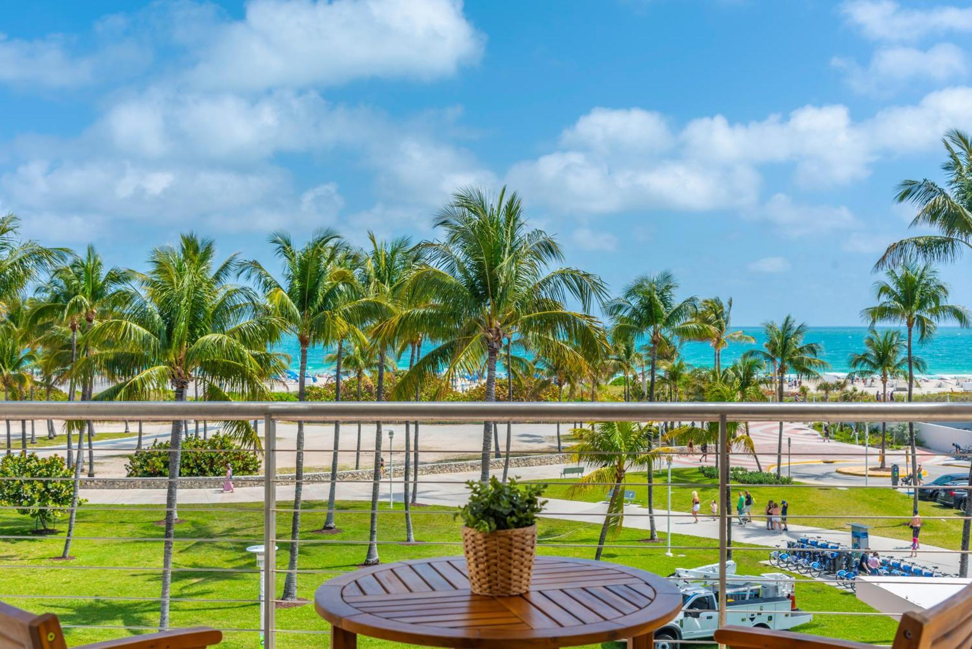 Hotel Bentley South Beach Miami Beach