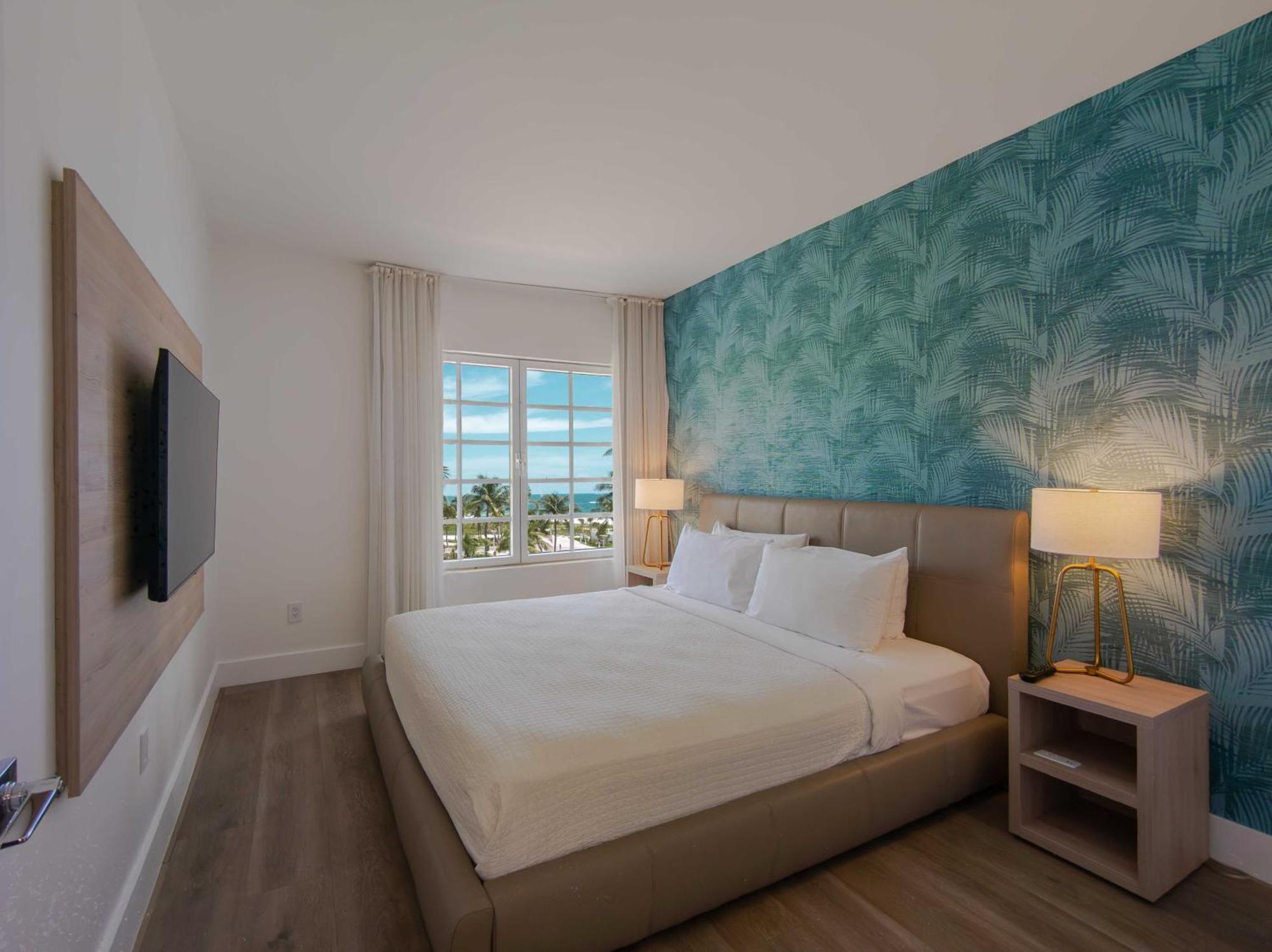 Bentley South Beach 4* Miami Beach