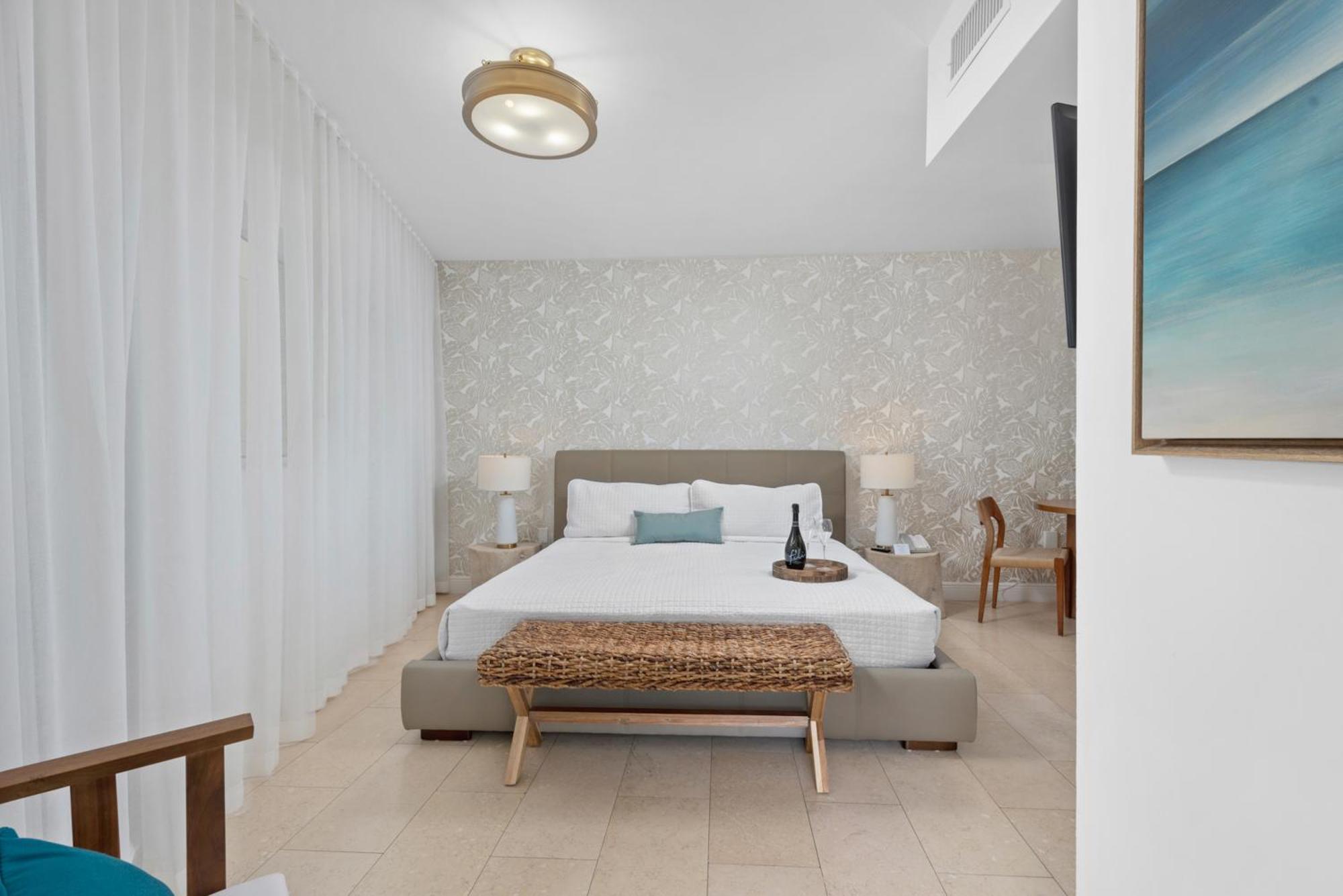 Bentley South Beach 4* Miami Beach