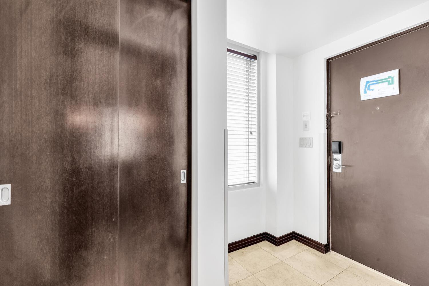 Ocean Drive Apartment