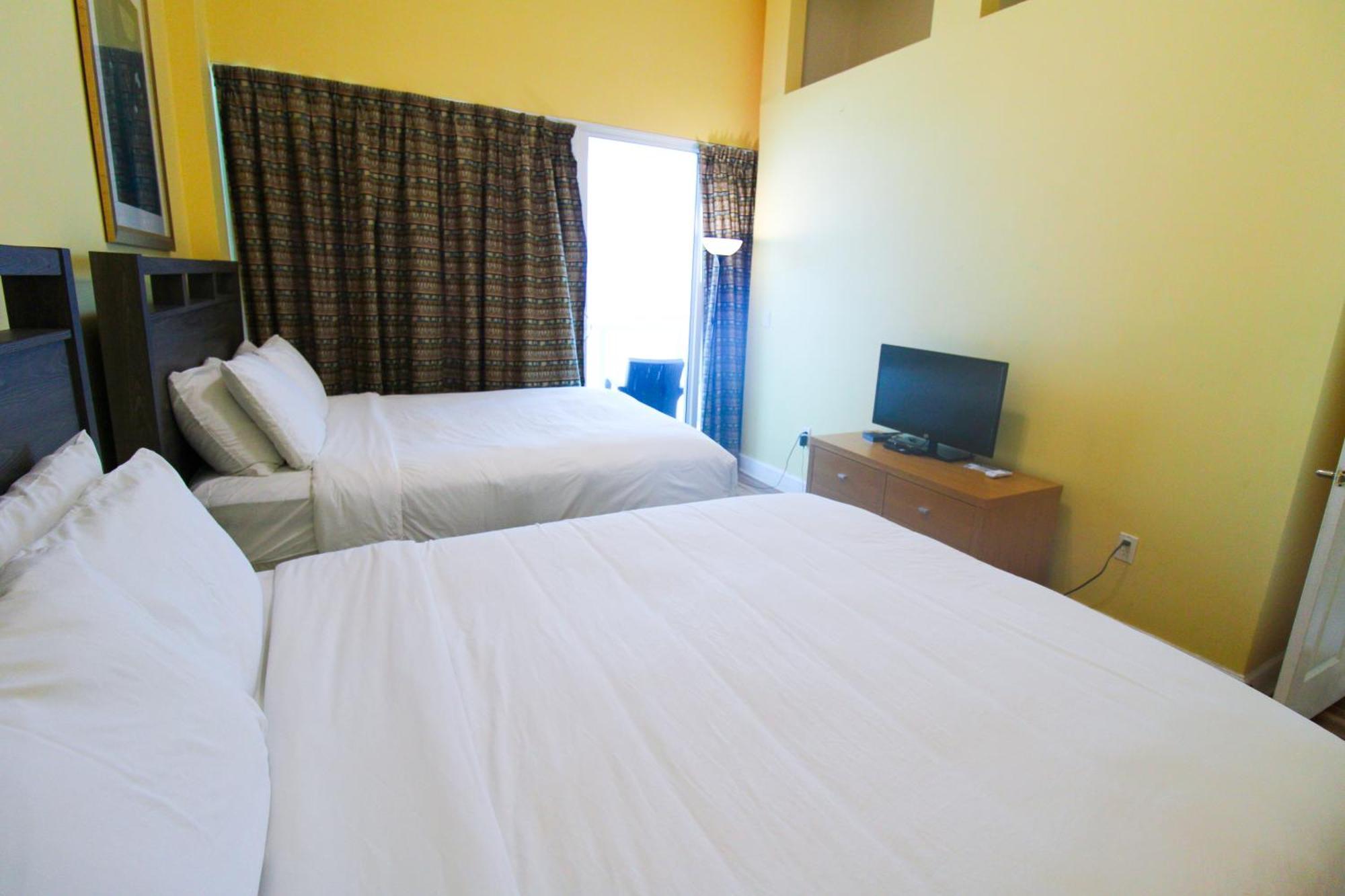 Castle Ph2 Balcony Oceanfront Condo, Access, Pool, Tennis, Free Parking *