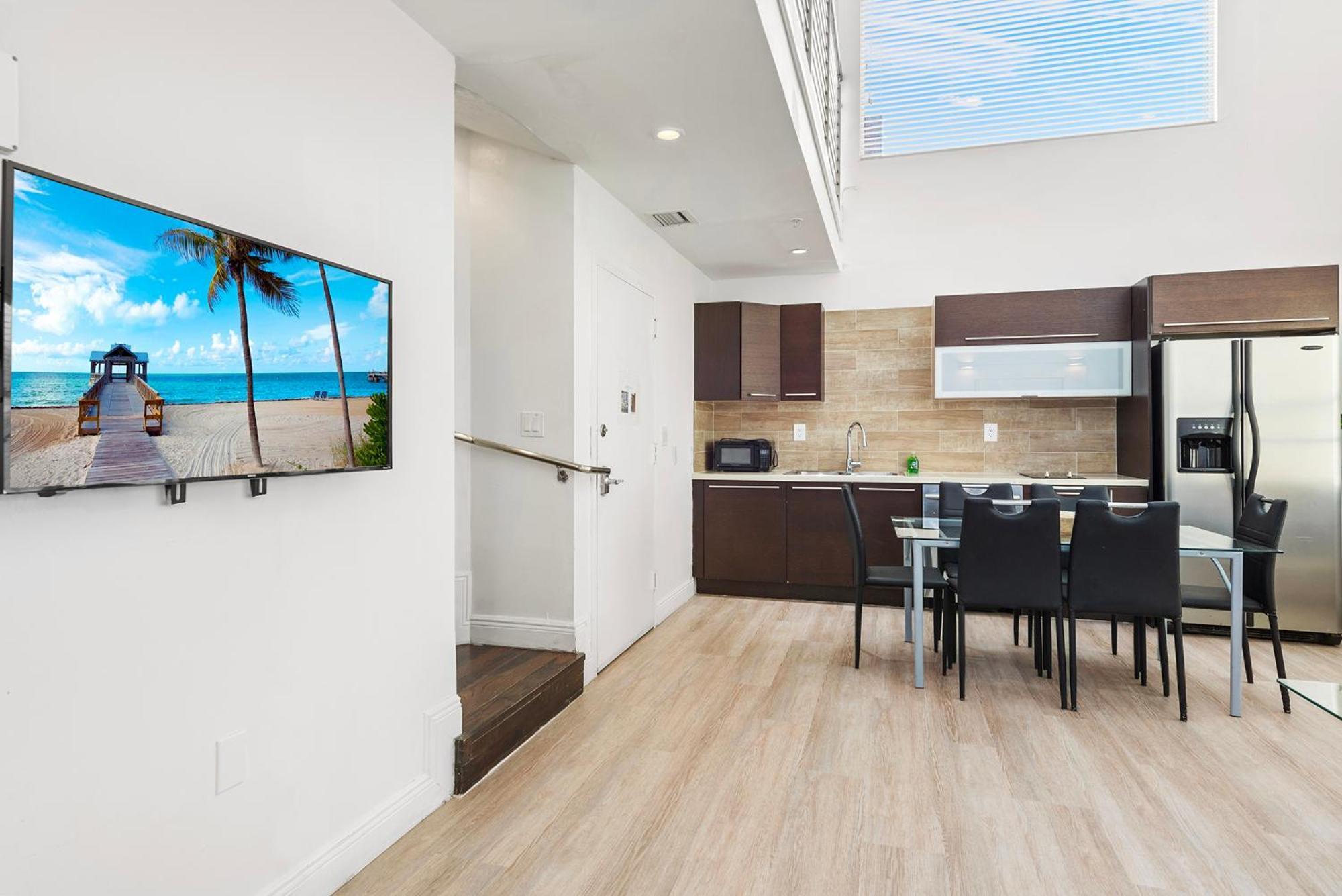 Ocean Drive In Miami Apartment Miami Beach