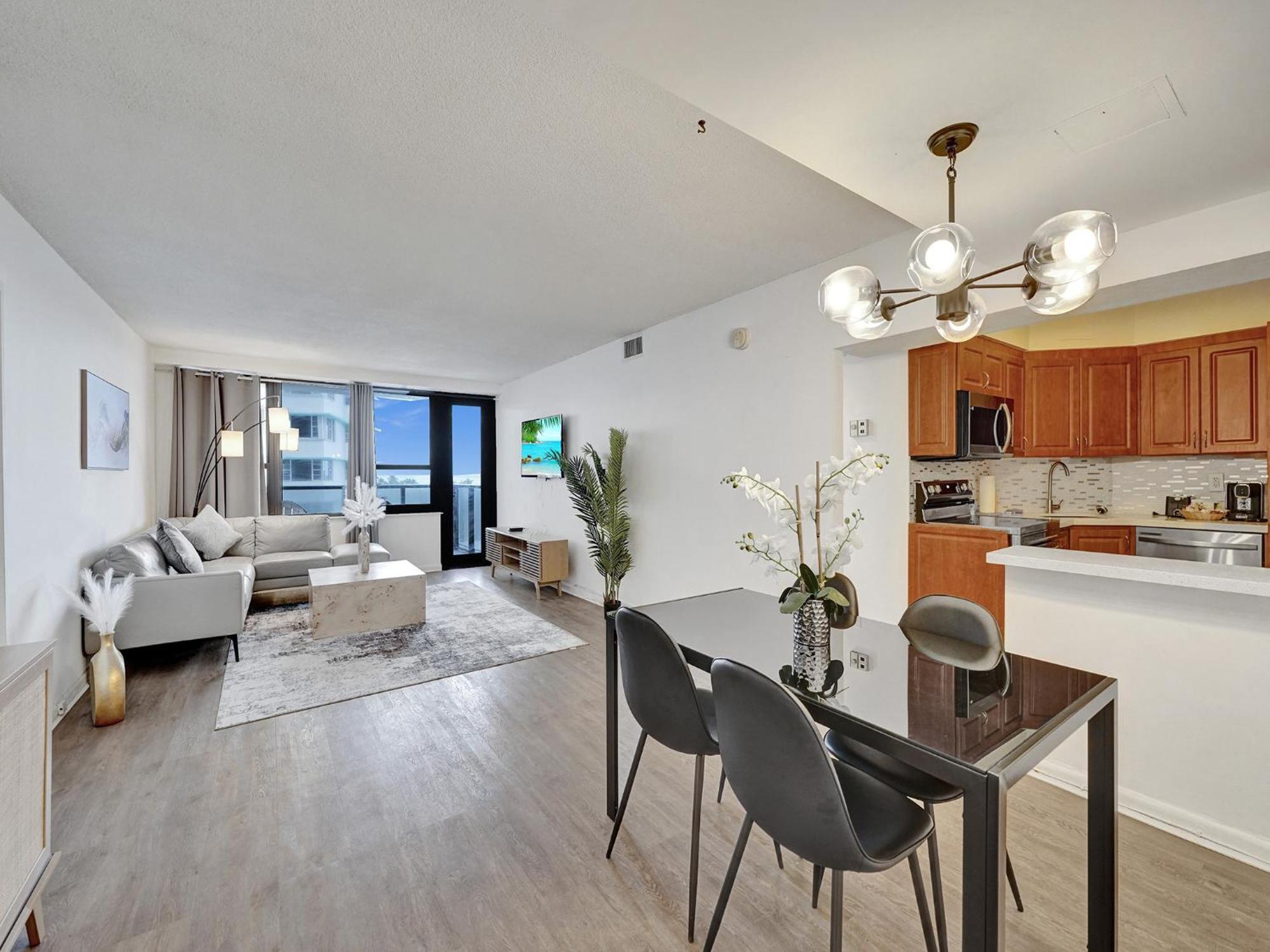 Apartment Ocean View Retreat Service 606 Miami Beach