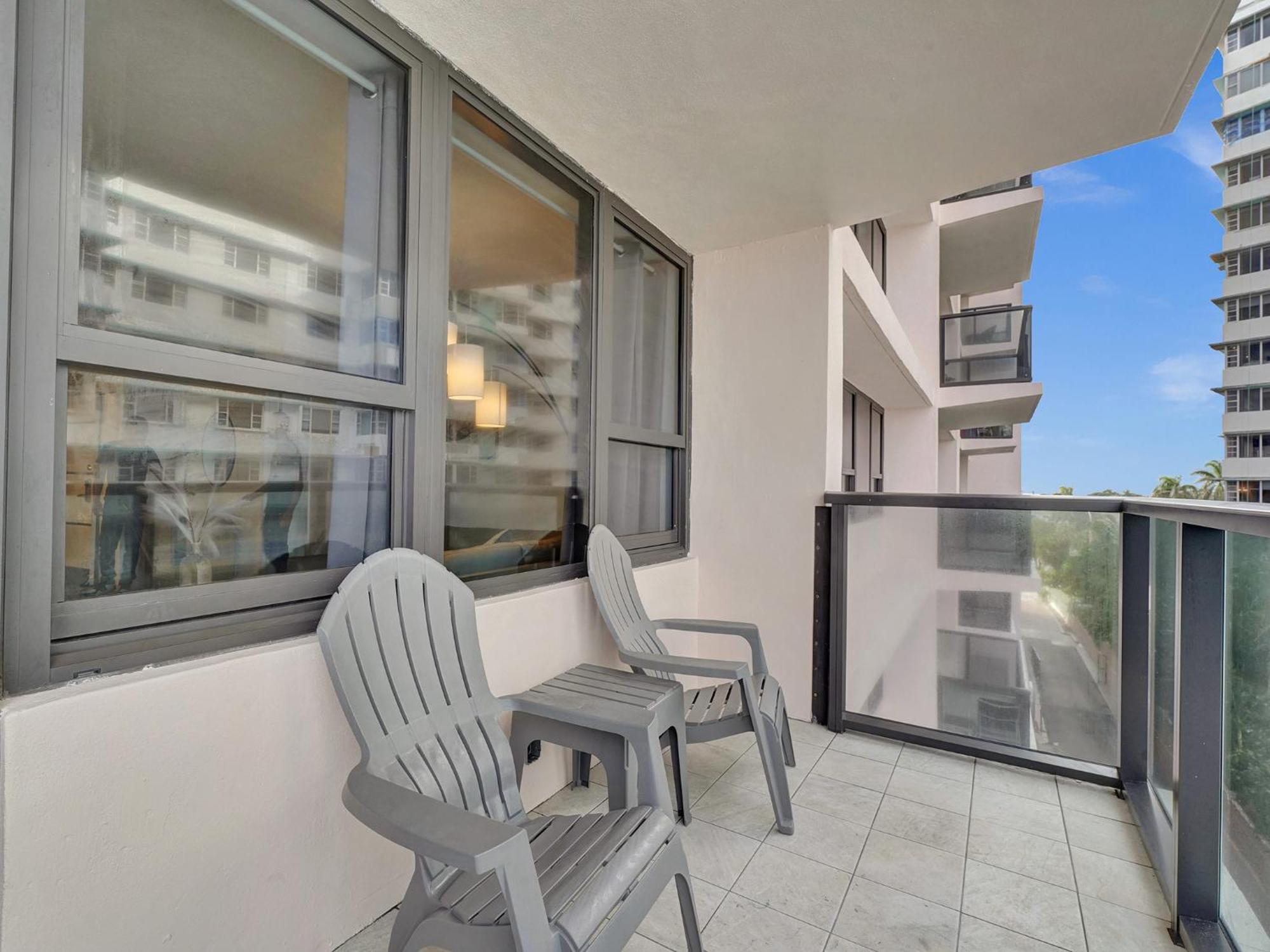 Apartment Ocean View Retreat Service 606 Miami Beach