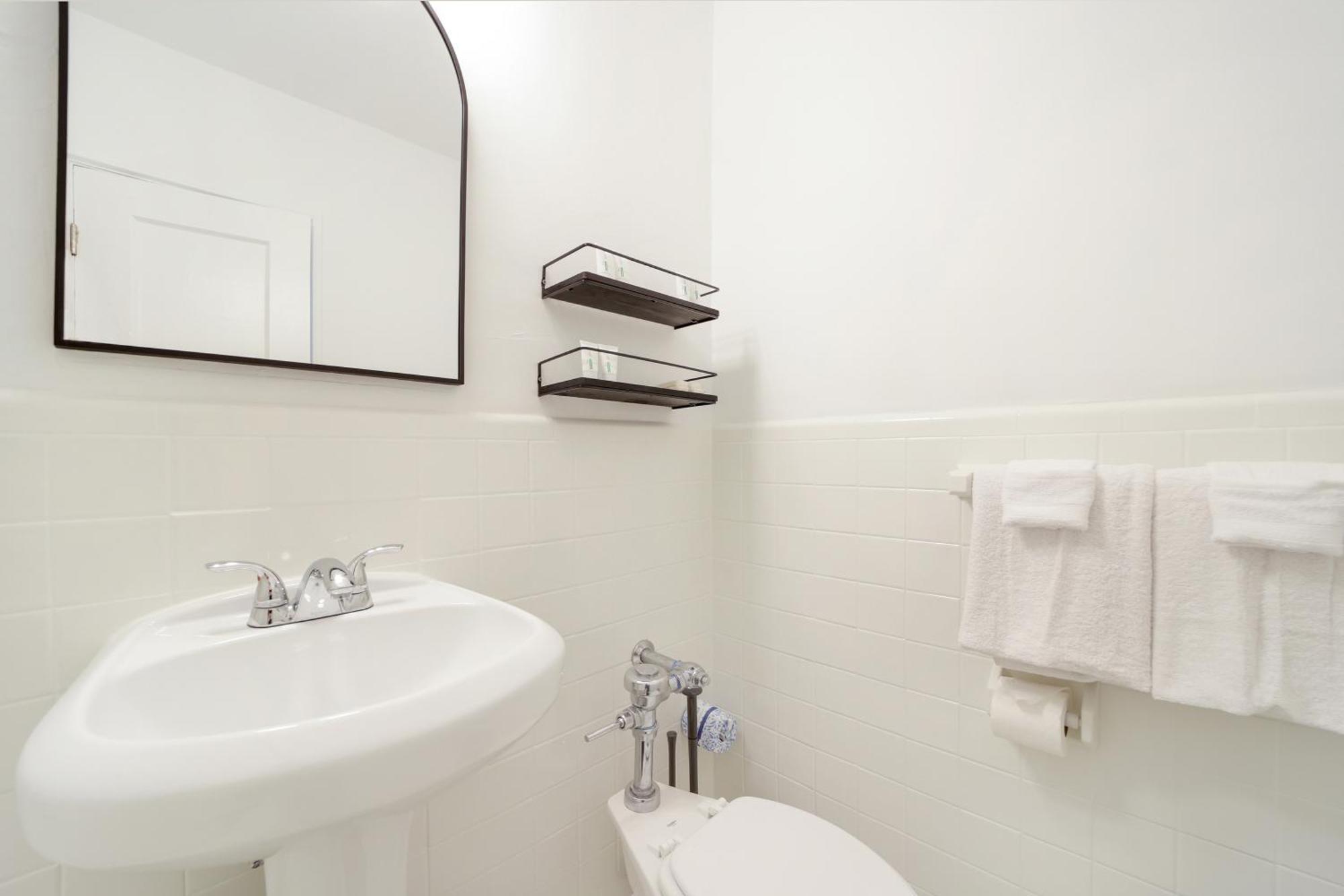 Aparthotel Tropics Miami 3*