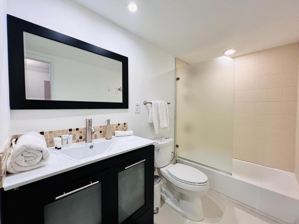 Spacious Of 2br - 2bth Near Of The Great Price Apartment *