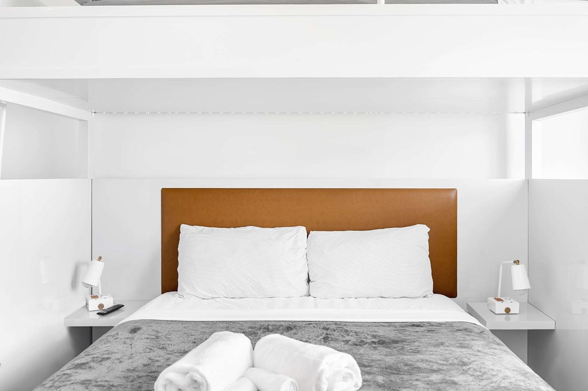 The Variety By Luxurban 3*