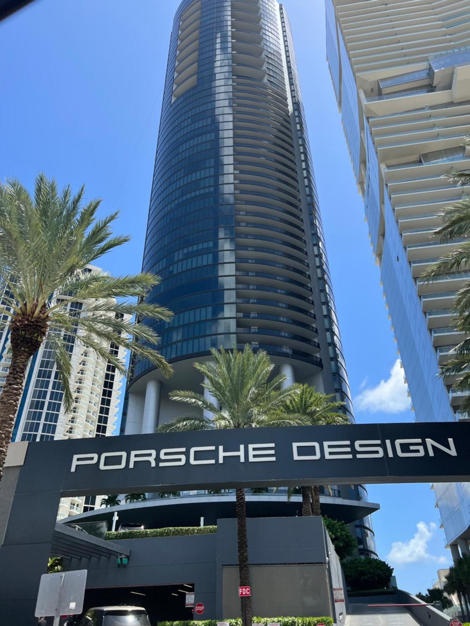 Lovely Beaches Ocean & City View * Miami Beach
