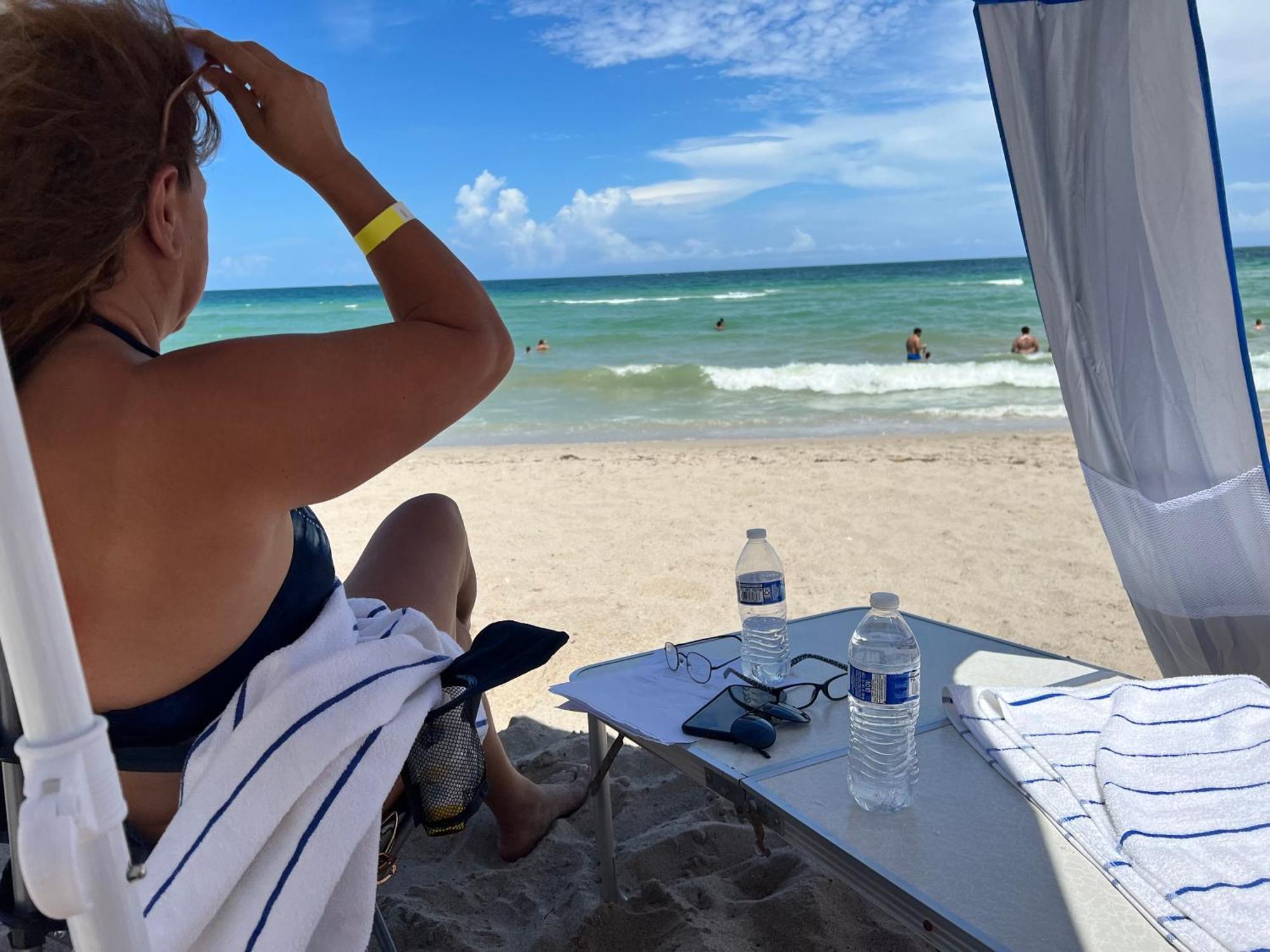 Lovely Beaches Ocean & City View Apartment Miami Beach