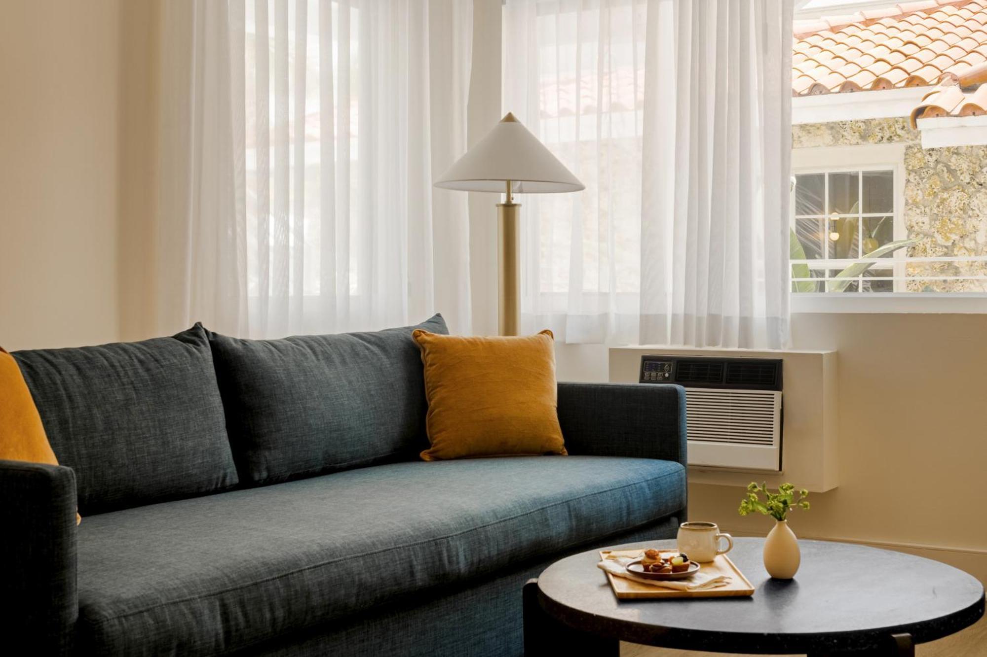 Sonder The Deco Hotel Miami Beach