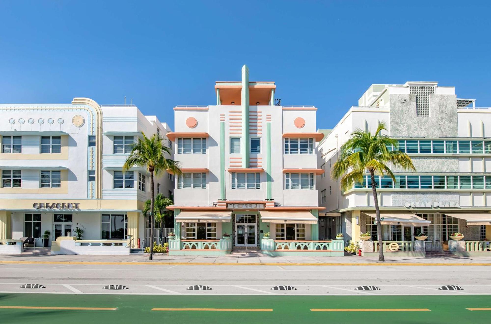 Hotel Hilton Vacation Club Crescent On South Beach Miami 3*