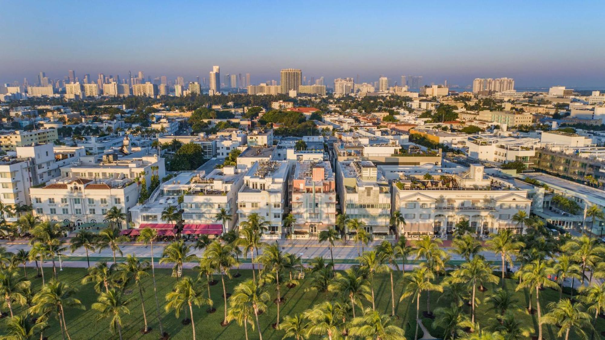 Hilton Vacation Club Crescent On South Beach Miami Hotel