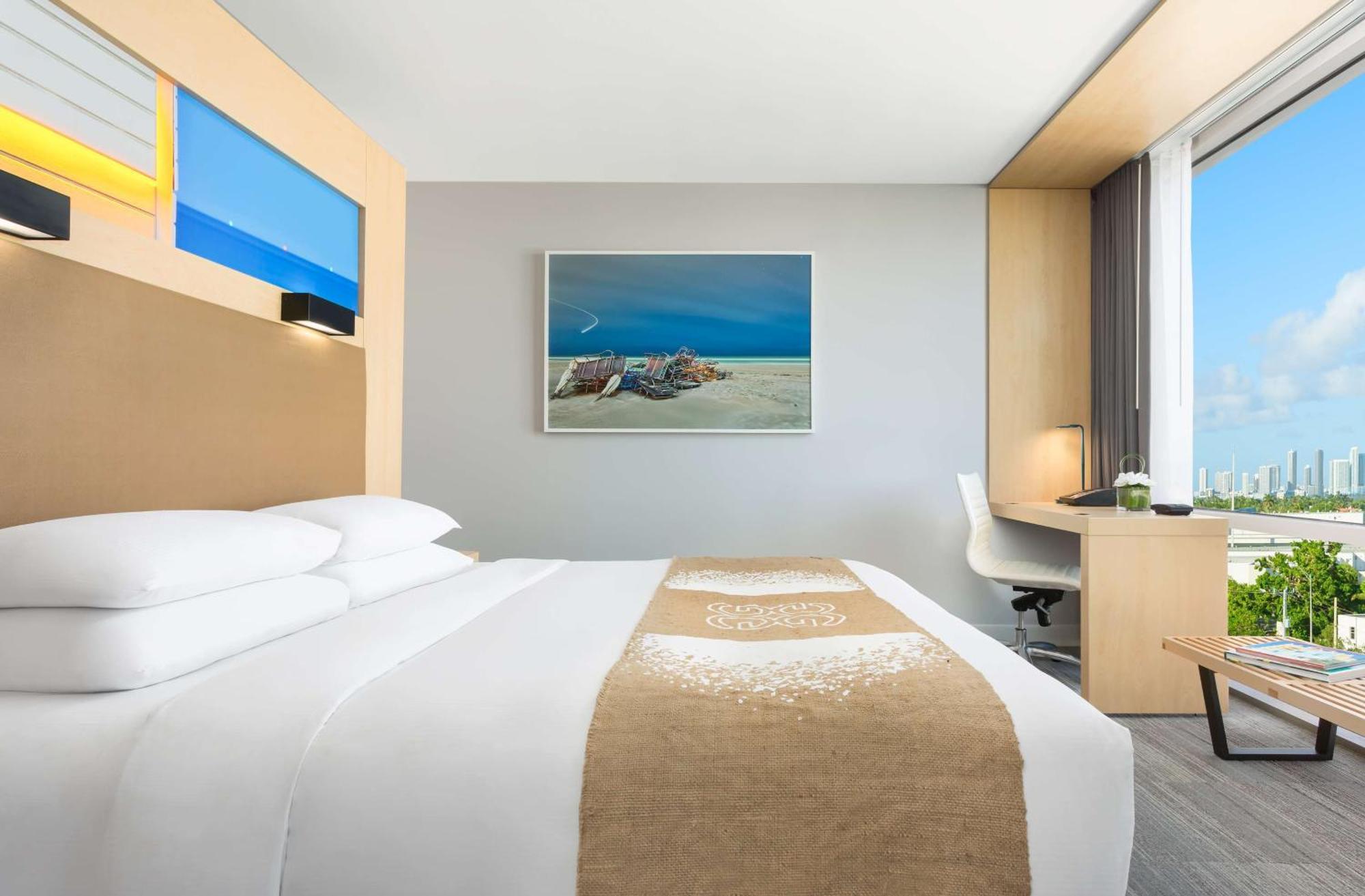 Resort The Gates South Beach 4*