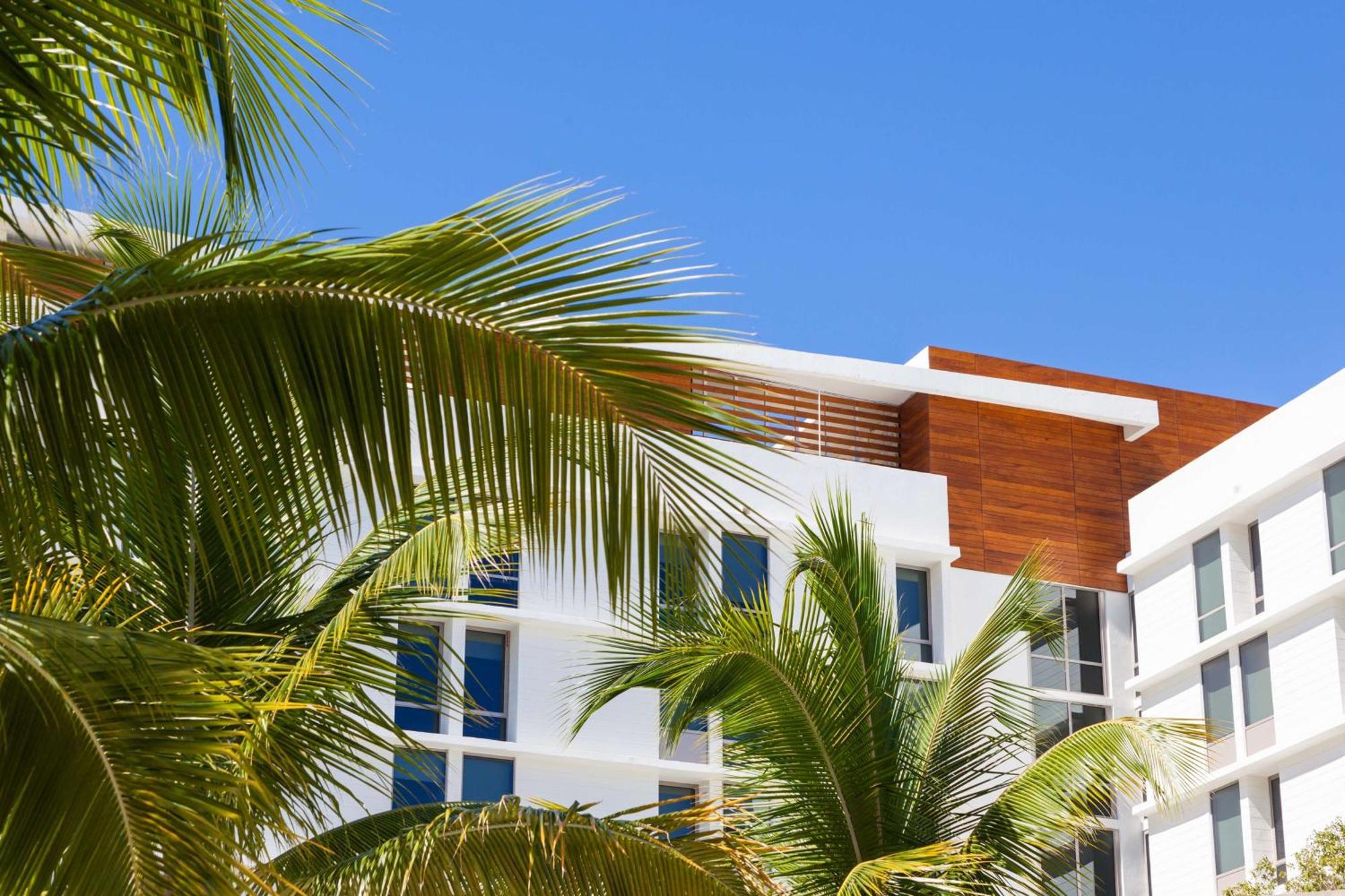 The Gates South Beach Resort Miami Beach