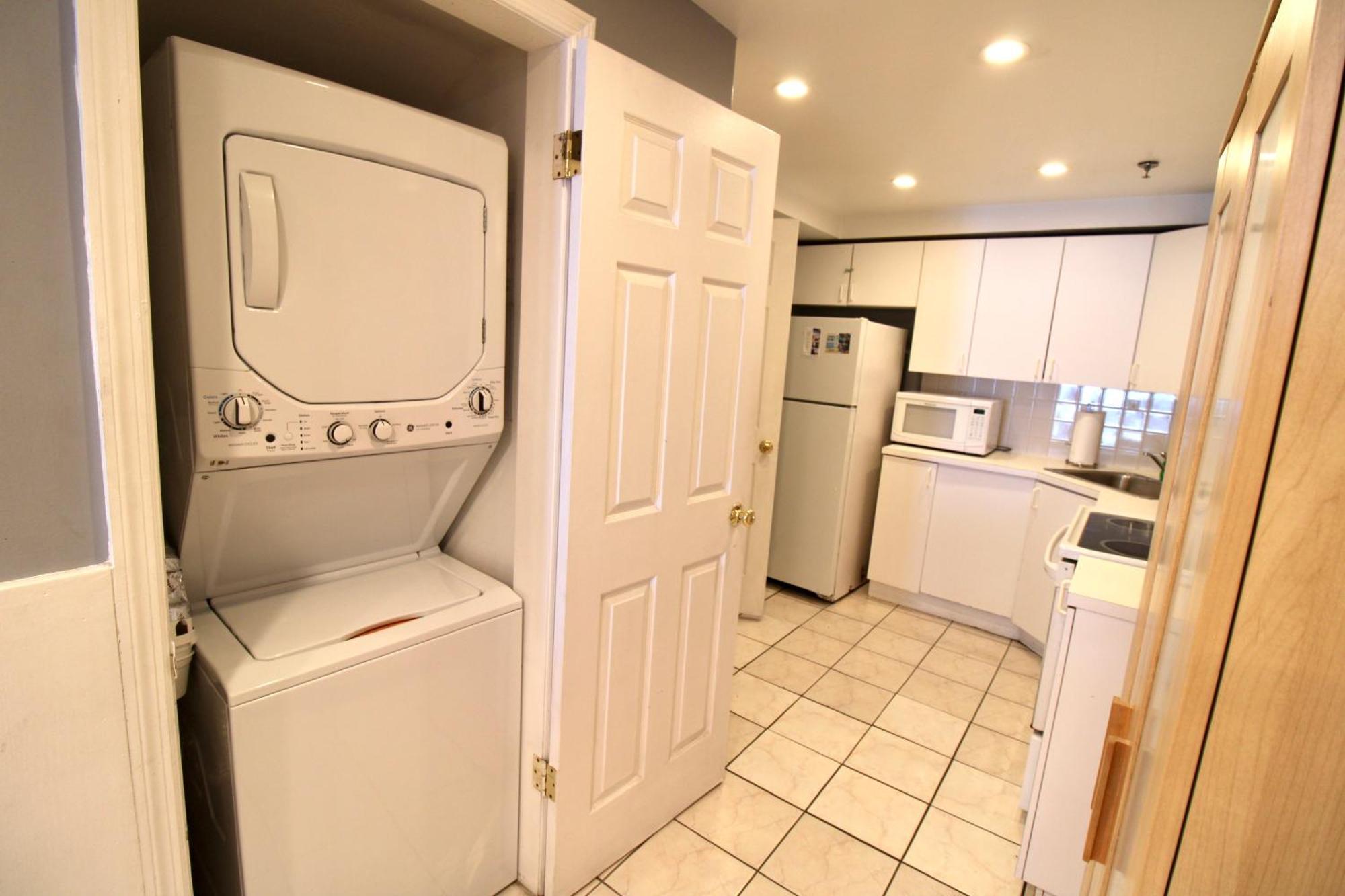 Holiday home Castle Th16 Beachfront Townhouse With Private Patio, Direct Access, Pool, Tennis & Free Parking! Miami Beach