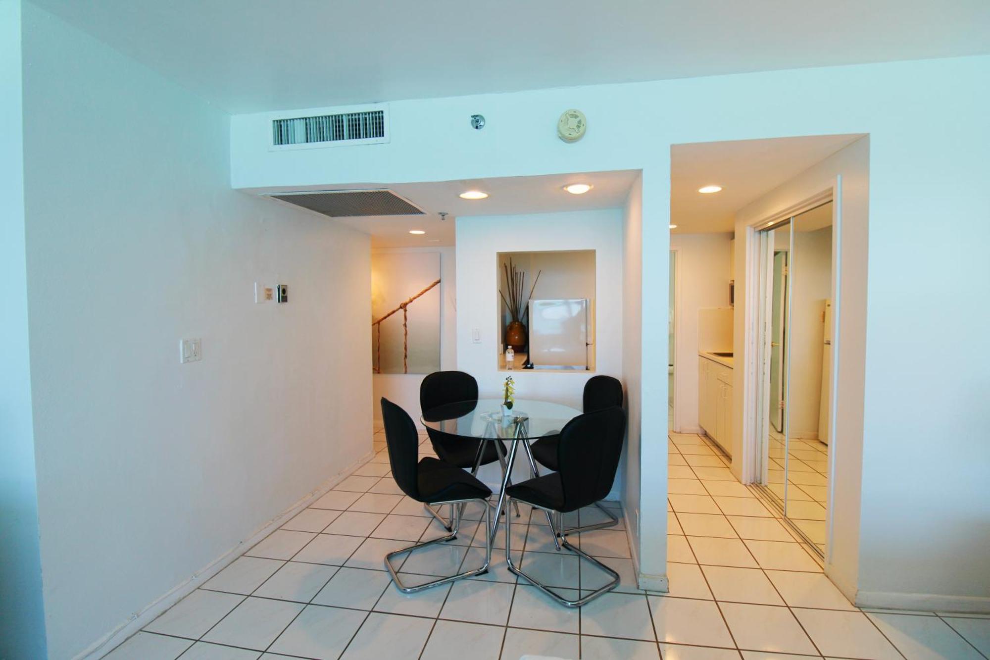 Castle 922 * Miami Beach