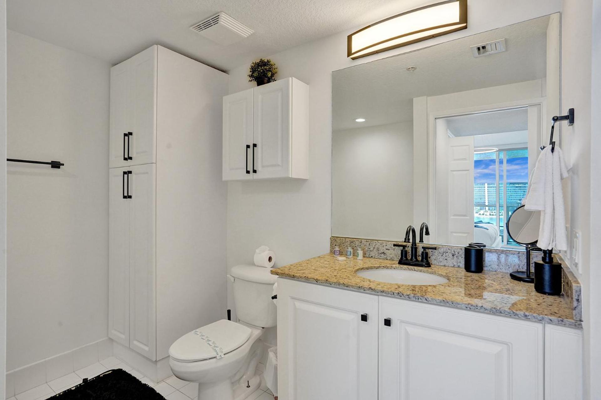 Marina Bay Sunny Isles 1005 Apartment Miami Beach