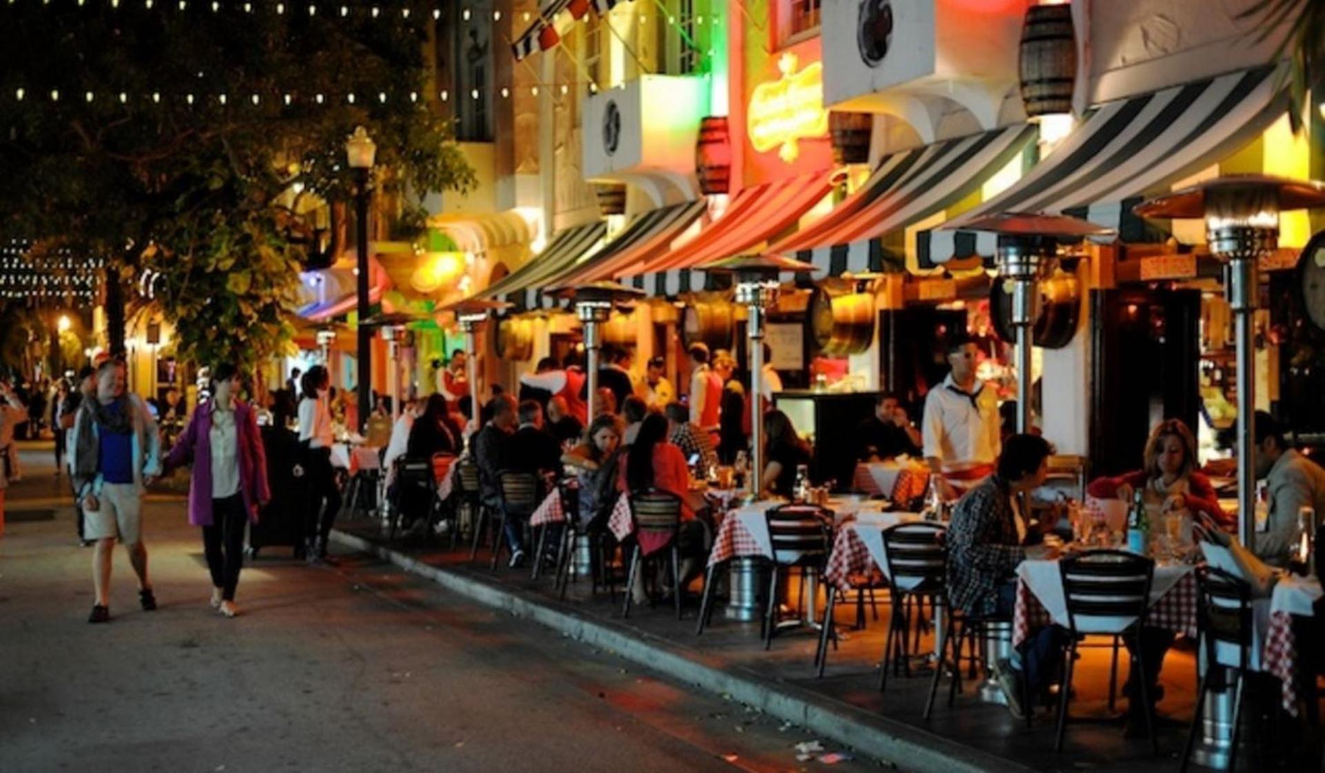 4 Rm On Sobesuites By Americanvacationliving Holiday home Miami Beach