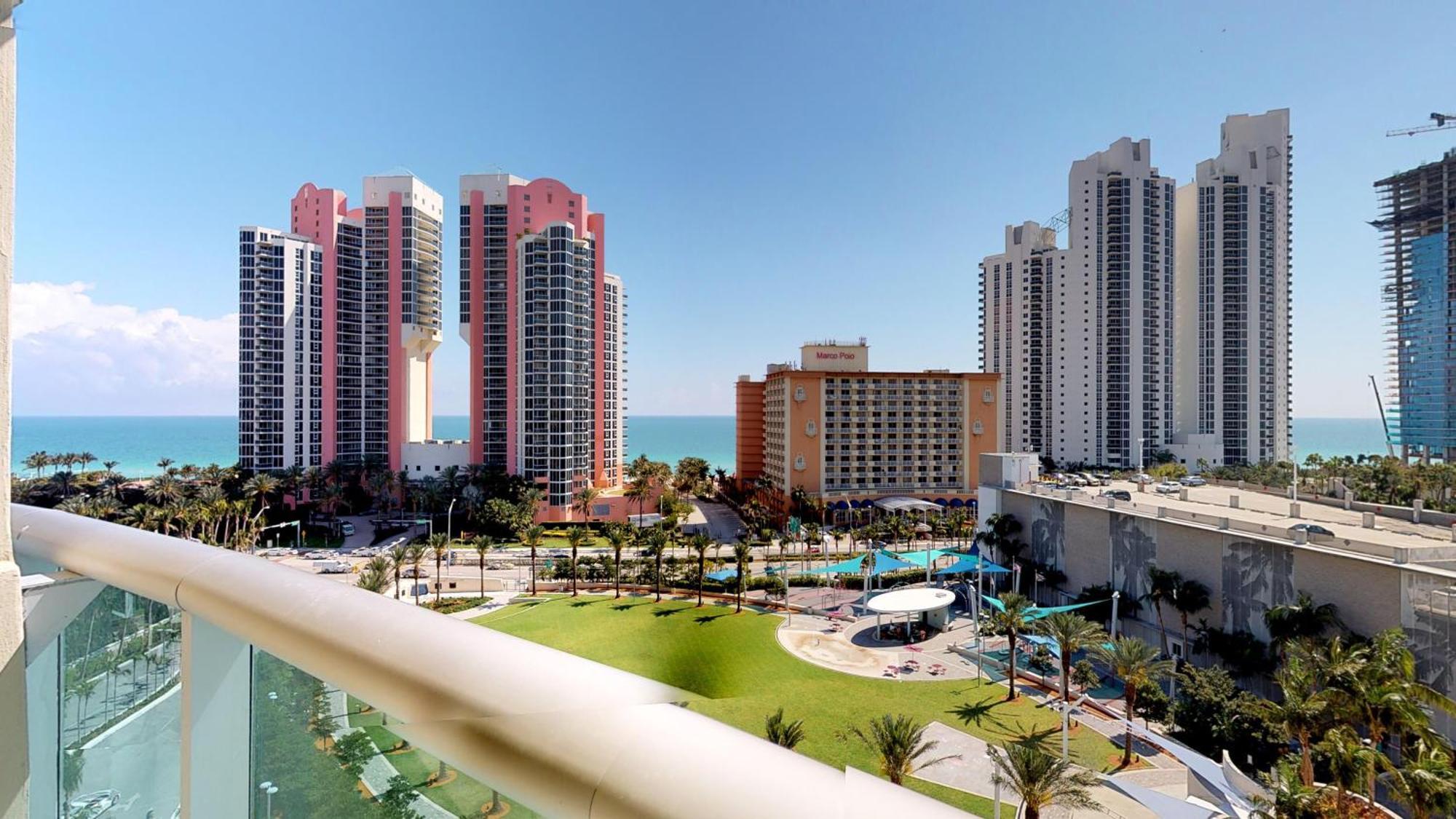 Ocean Reserve By Flatsaway Apartment