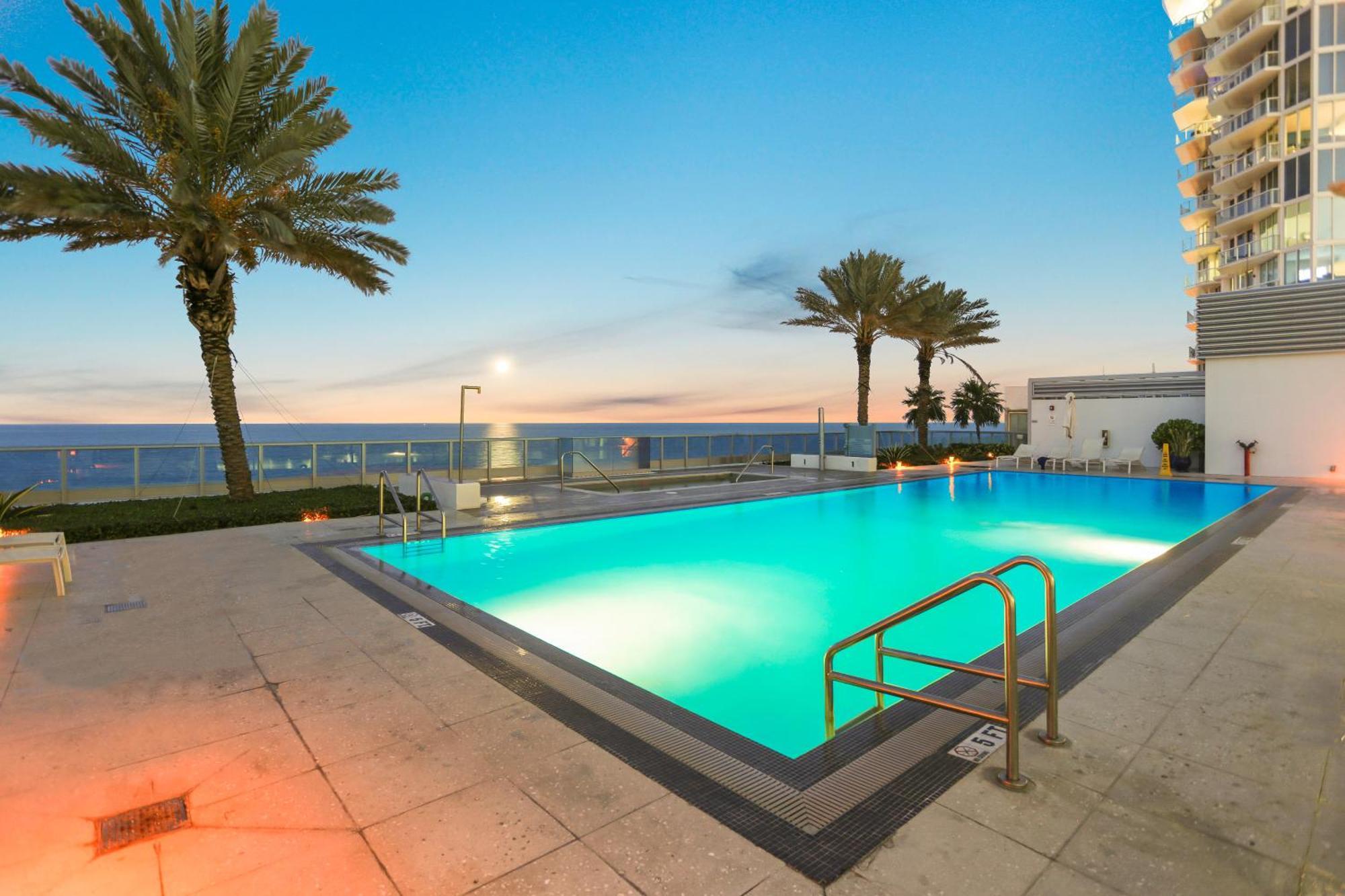 Montecarlo Miami * Miami Beach