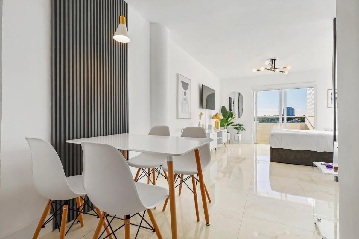 La Marinita - Marina Views Pool Parking Location Apartment Miami Beach