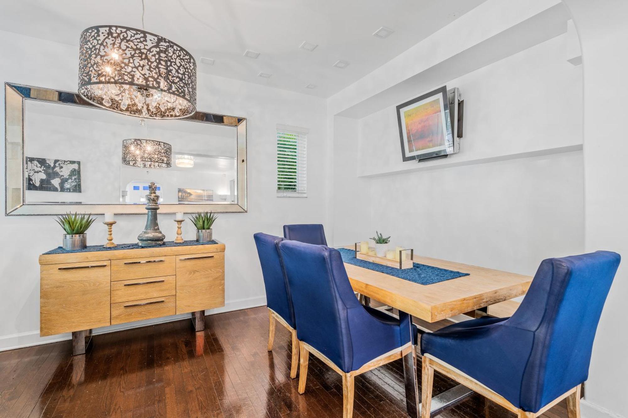 Venezia Full House Up To 12 Guests Miami Beach