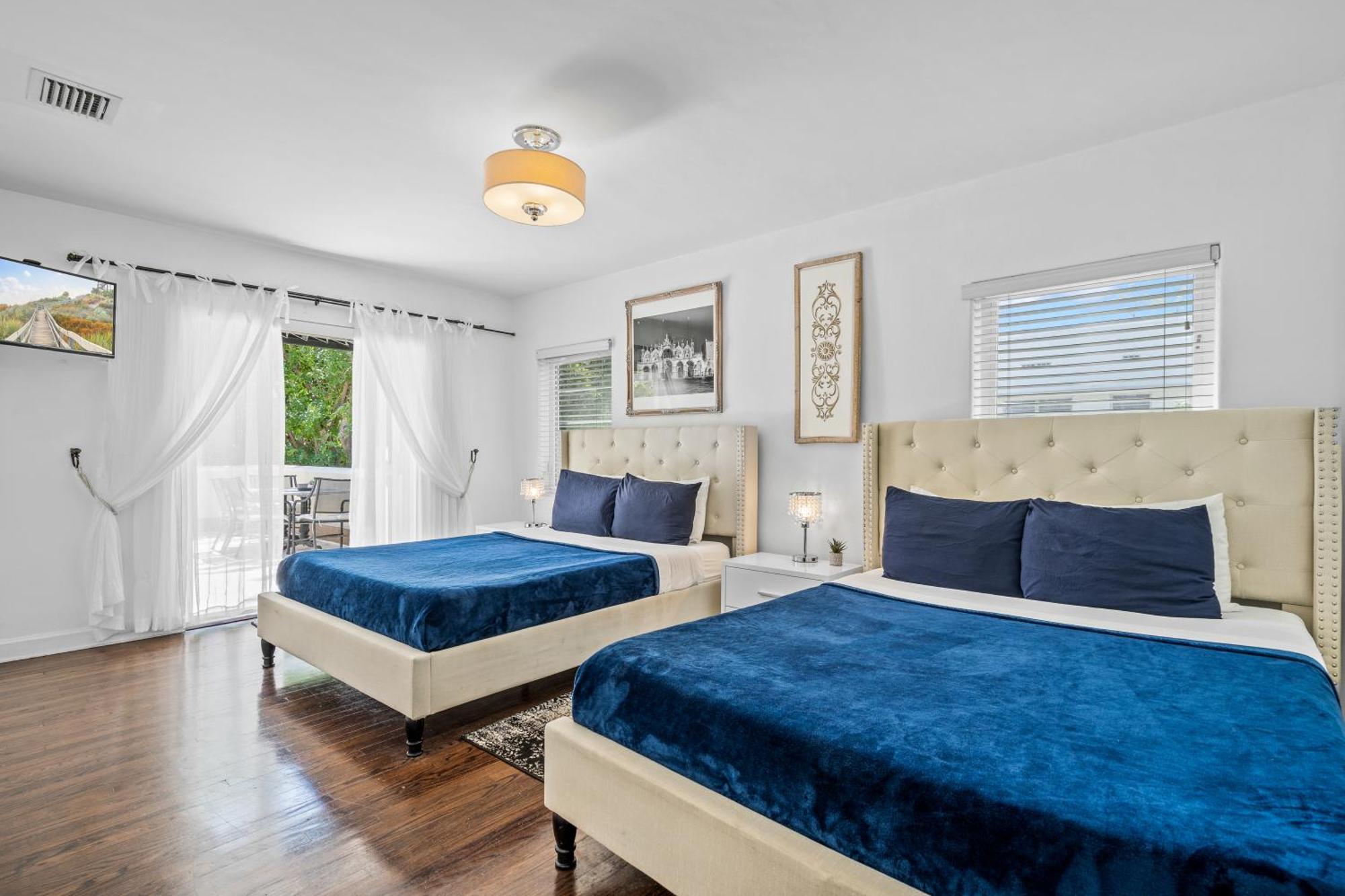Venezia Full House Up To 12 Guests