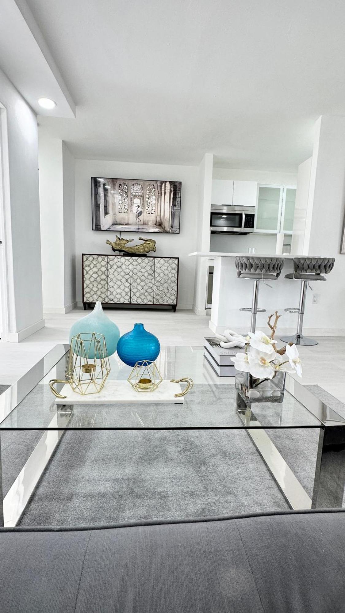 Stylish Place With Amazing Views Apartment