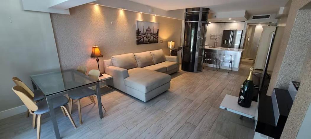 Castle Club Apartment
