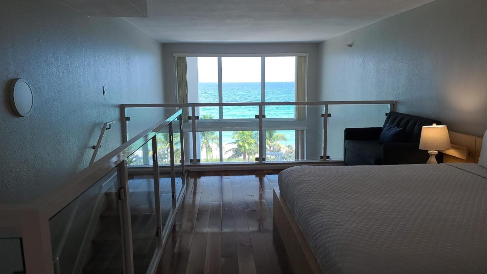 Castle Club Apartment Miami Beach