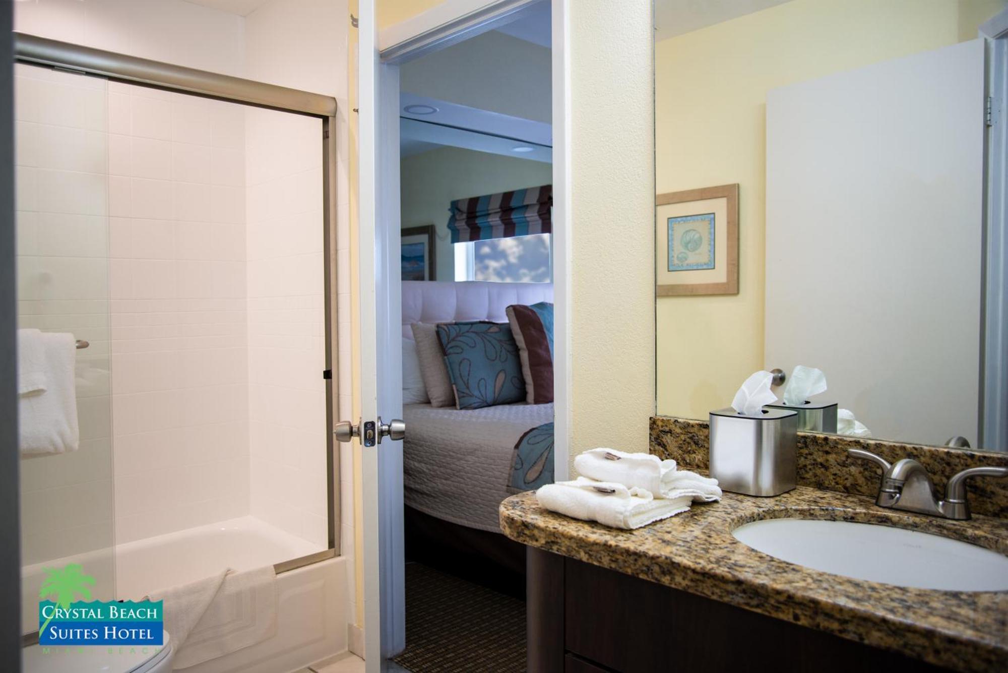 Hotel Crystal Beach Miami Oceanfront