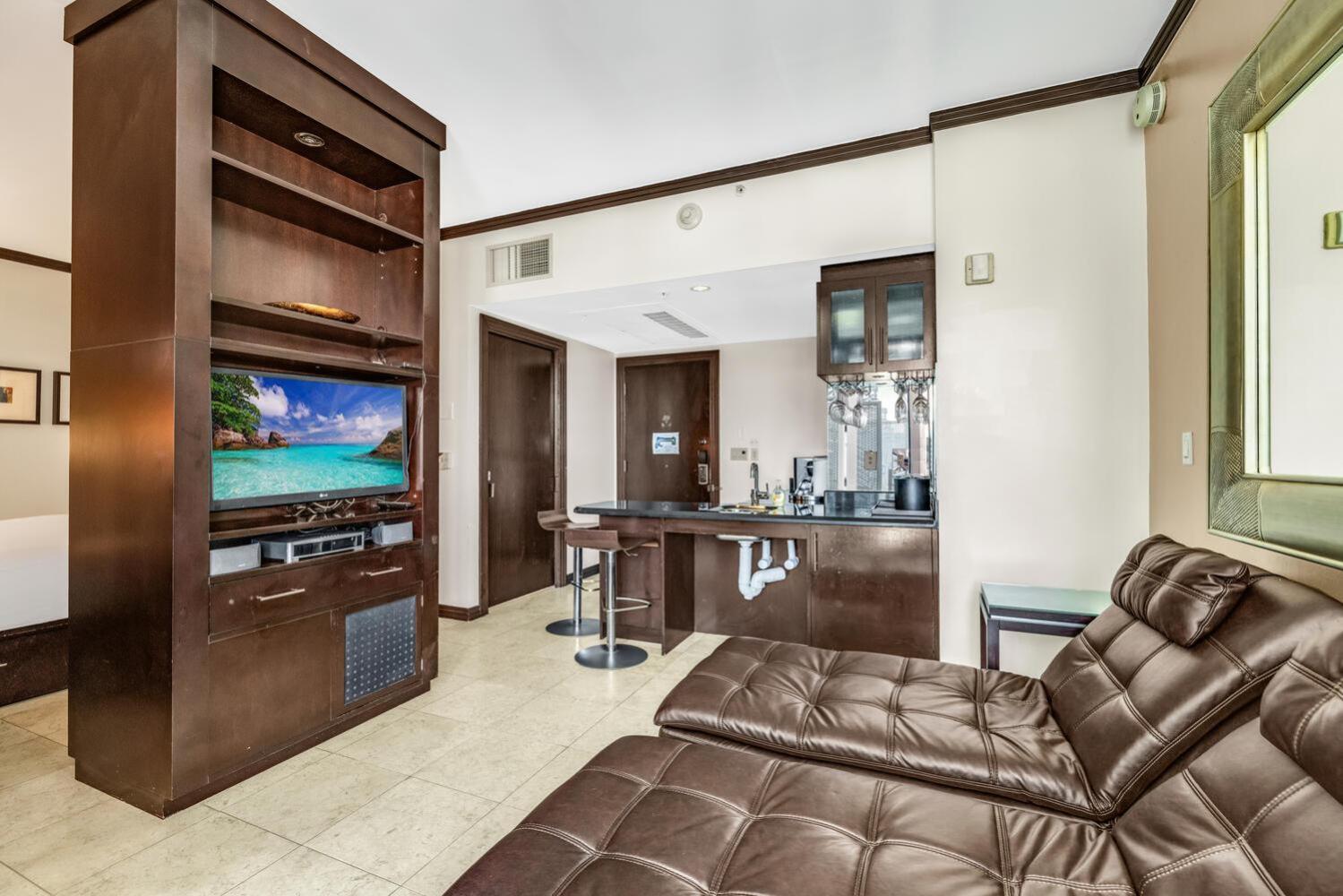 Large On Ocean Drive With Direct Access To The Apartment Miami Beach