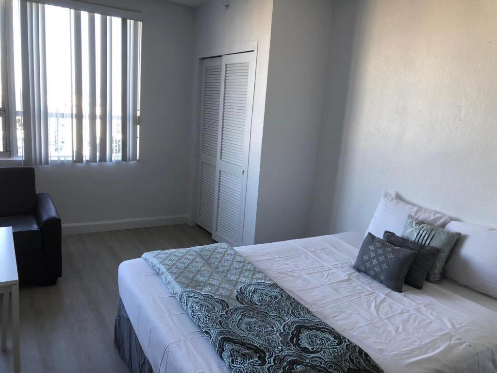 Apartment Stylish On The Bay Miami Beach