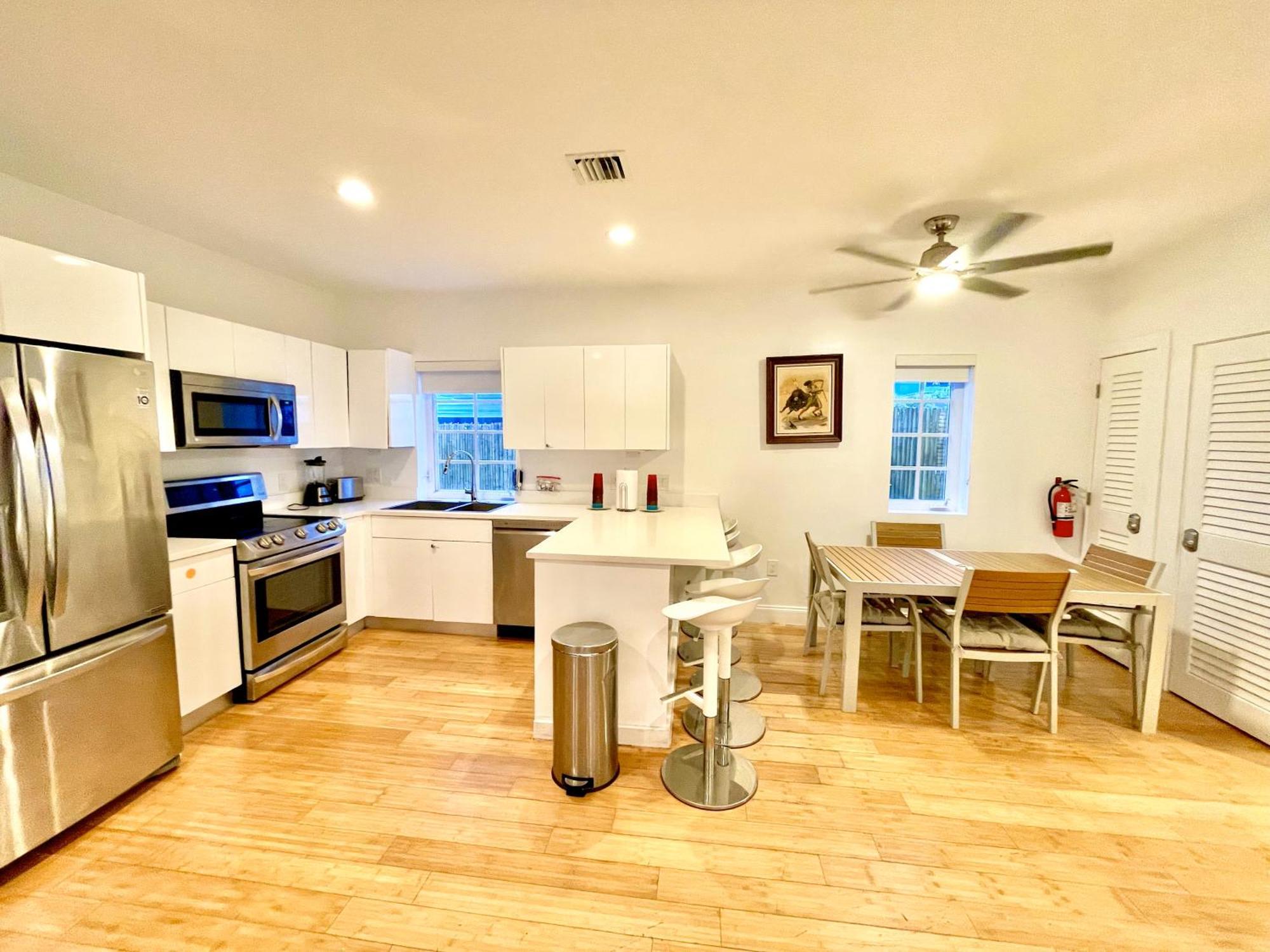 Apartment 20 Guests Luxurious South *