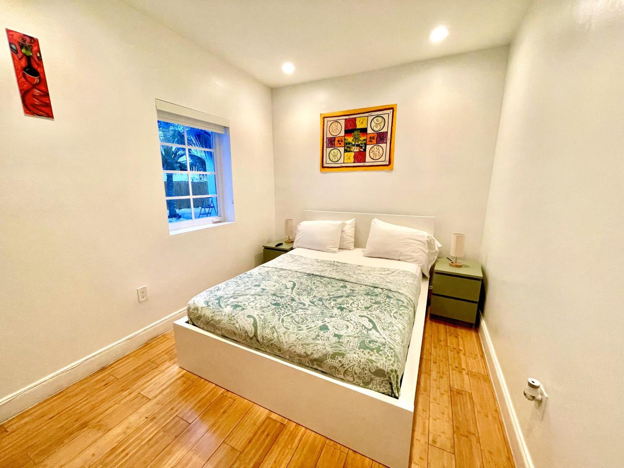 20 Guests Luxurious South *
