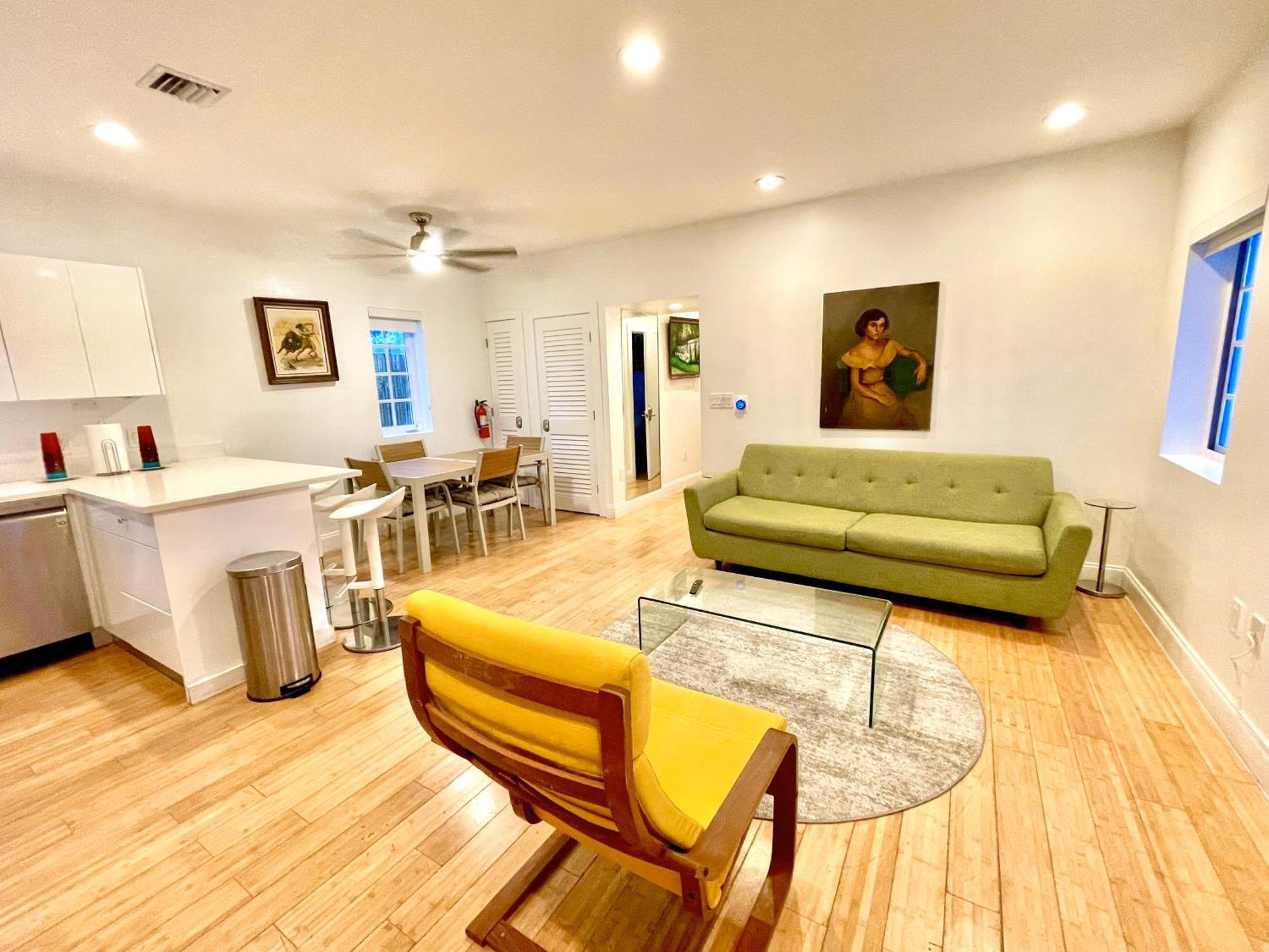 Apartment 20 Guests Luxurious South *