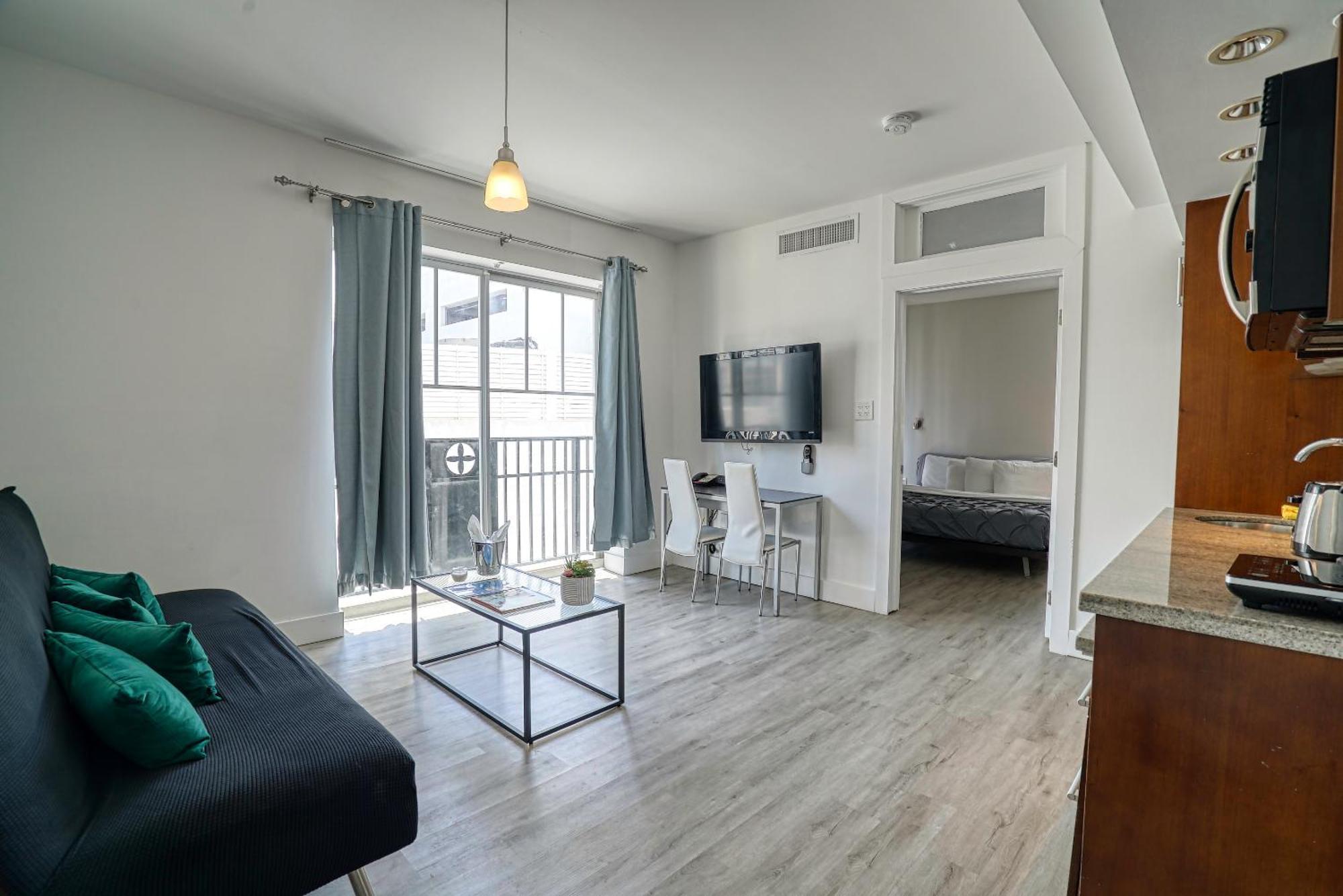 Deluxe At The Congress Miami Beach