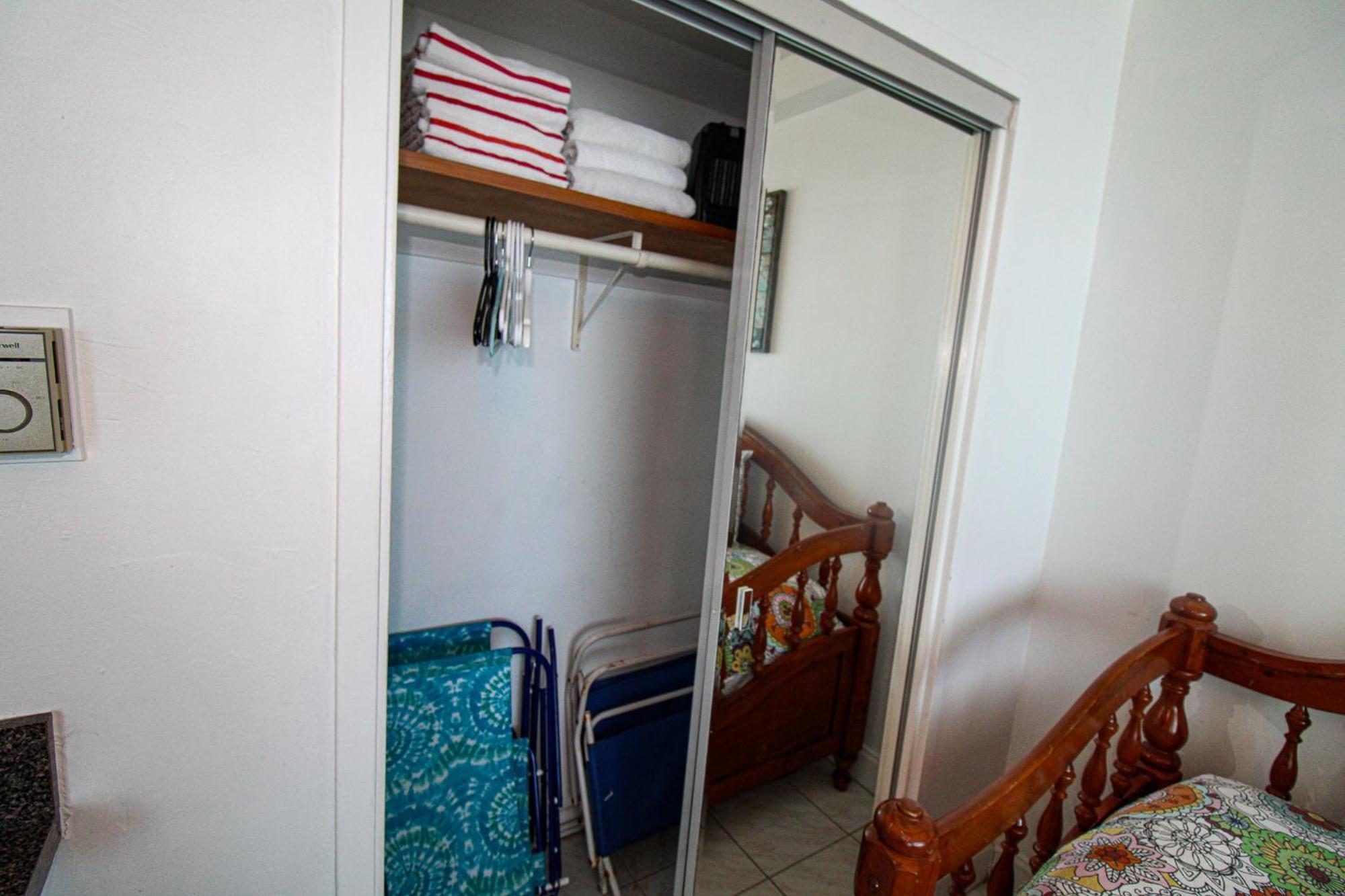 Castle 727 With Balcony And Ocean View, Pool, Tennis, Access, Free Parking