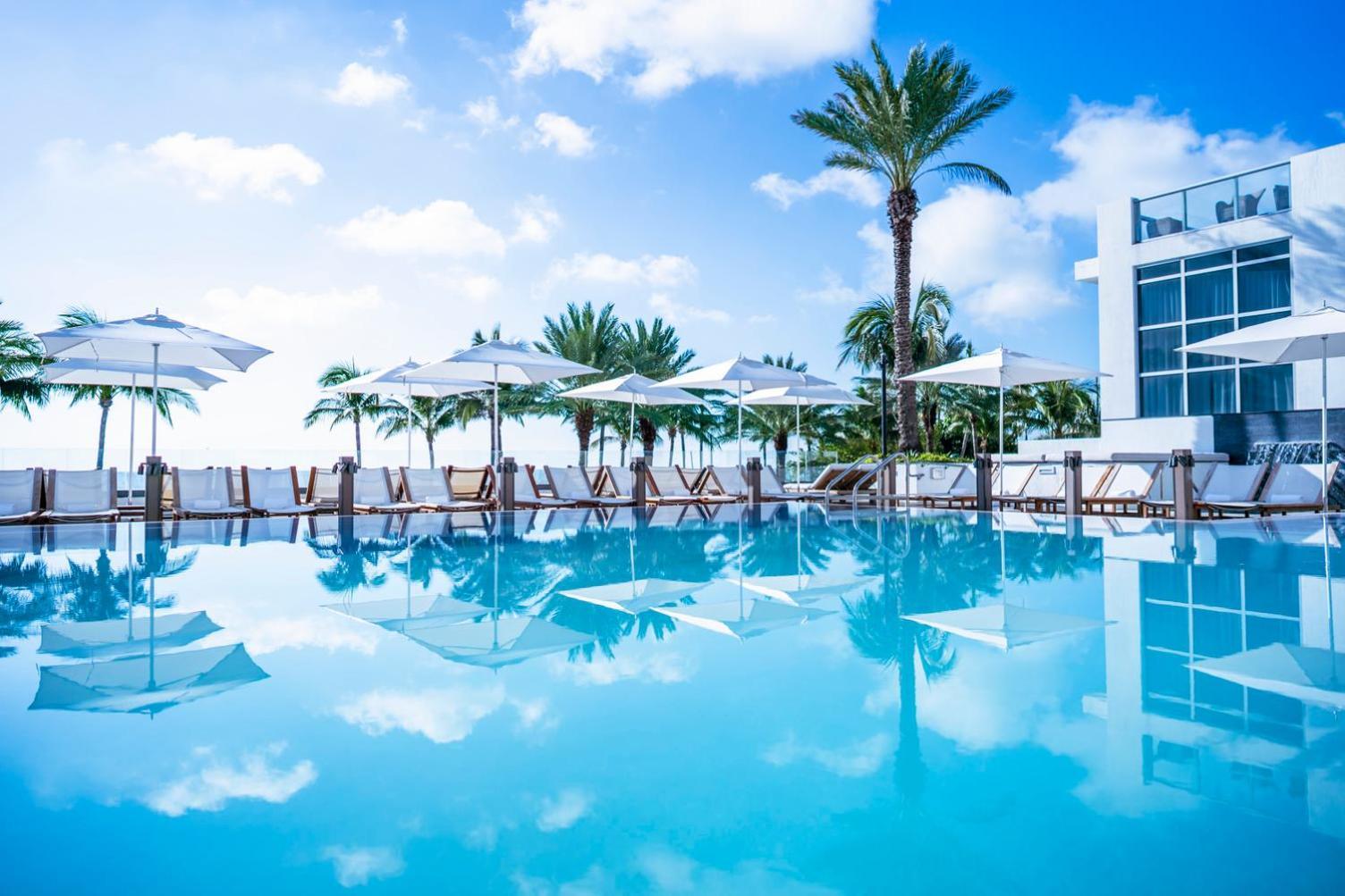 Resort Eden Roc 4*