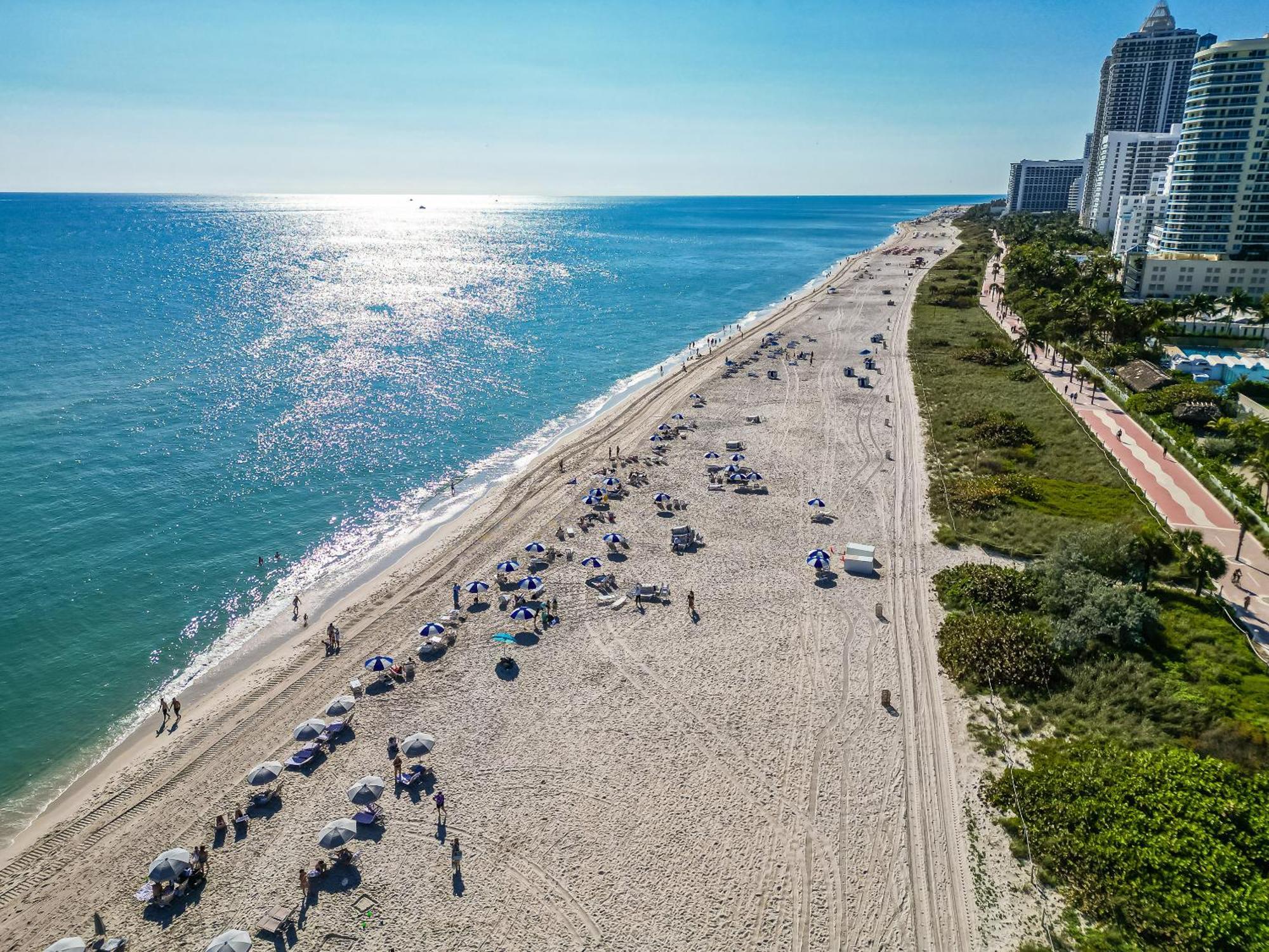 2 Bedrooms Unit Oceanfront The Alexander