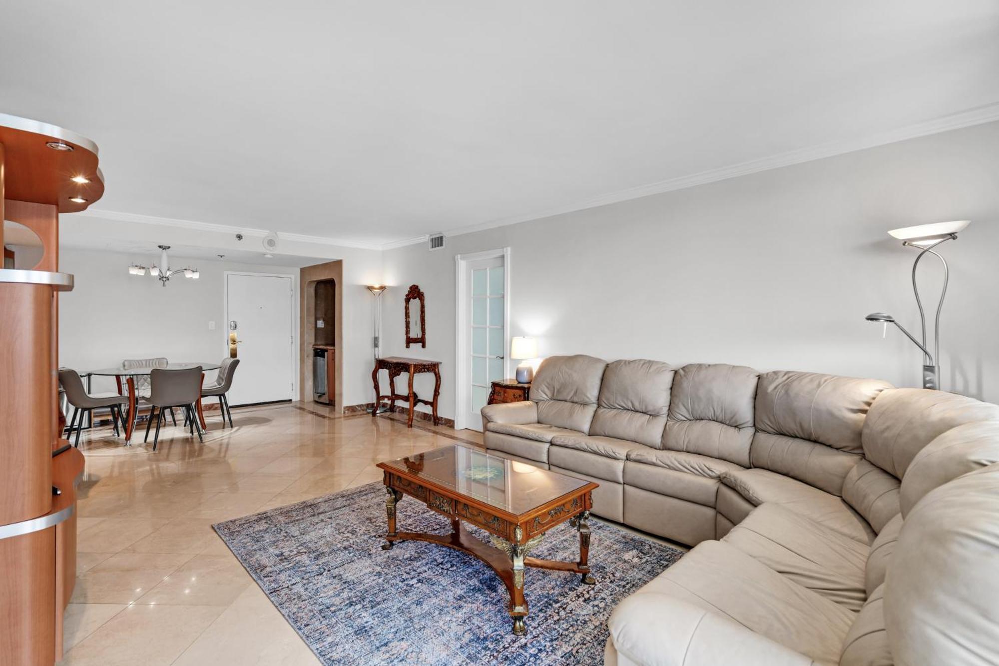 Apartment 2 Bedrooms Unit Oceanfront The Alexander Miami Beach