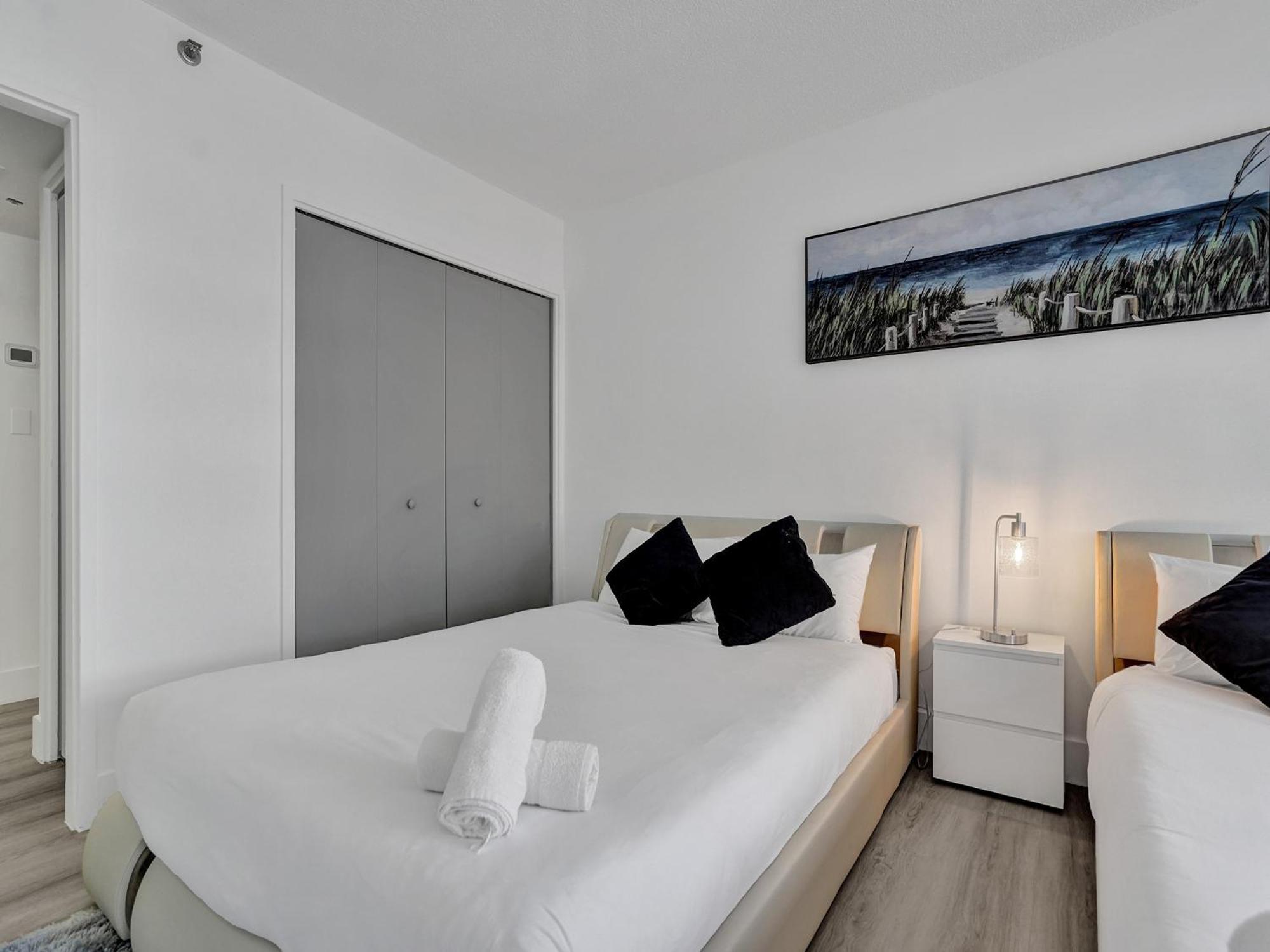 Apartment Ocean View Spacious Service 907 Miami Beach