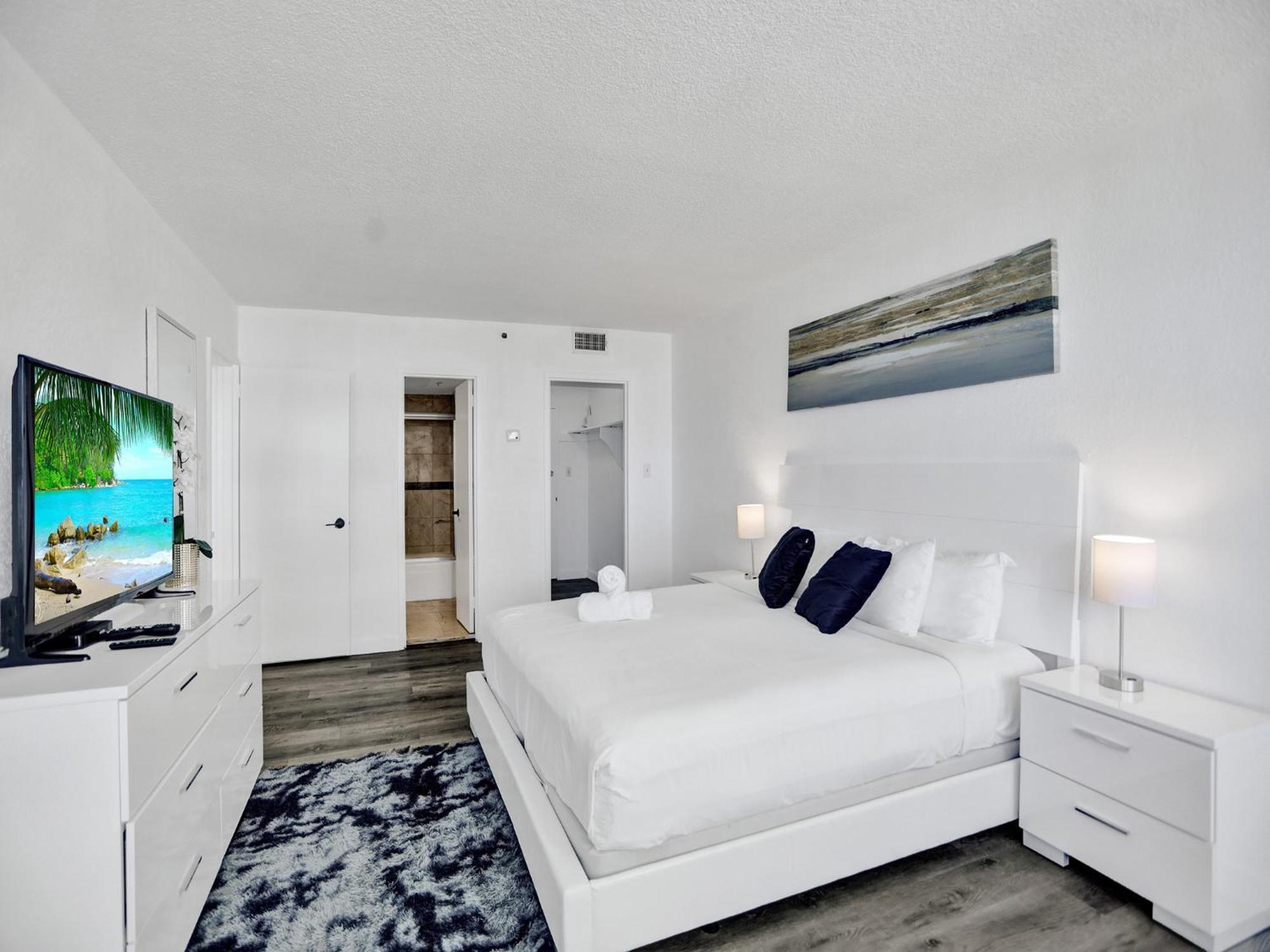 Apartment Beautiful In Service 1004 *